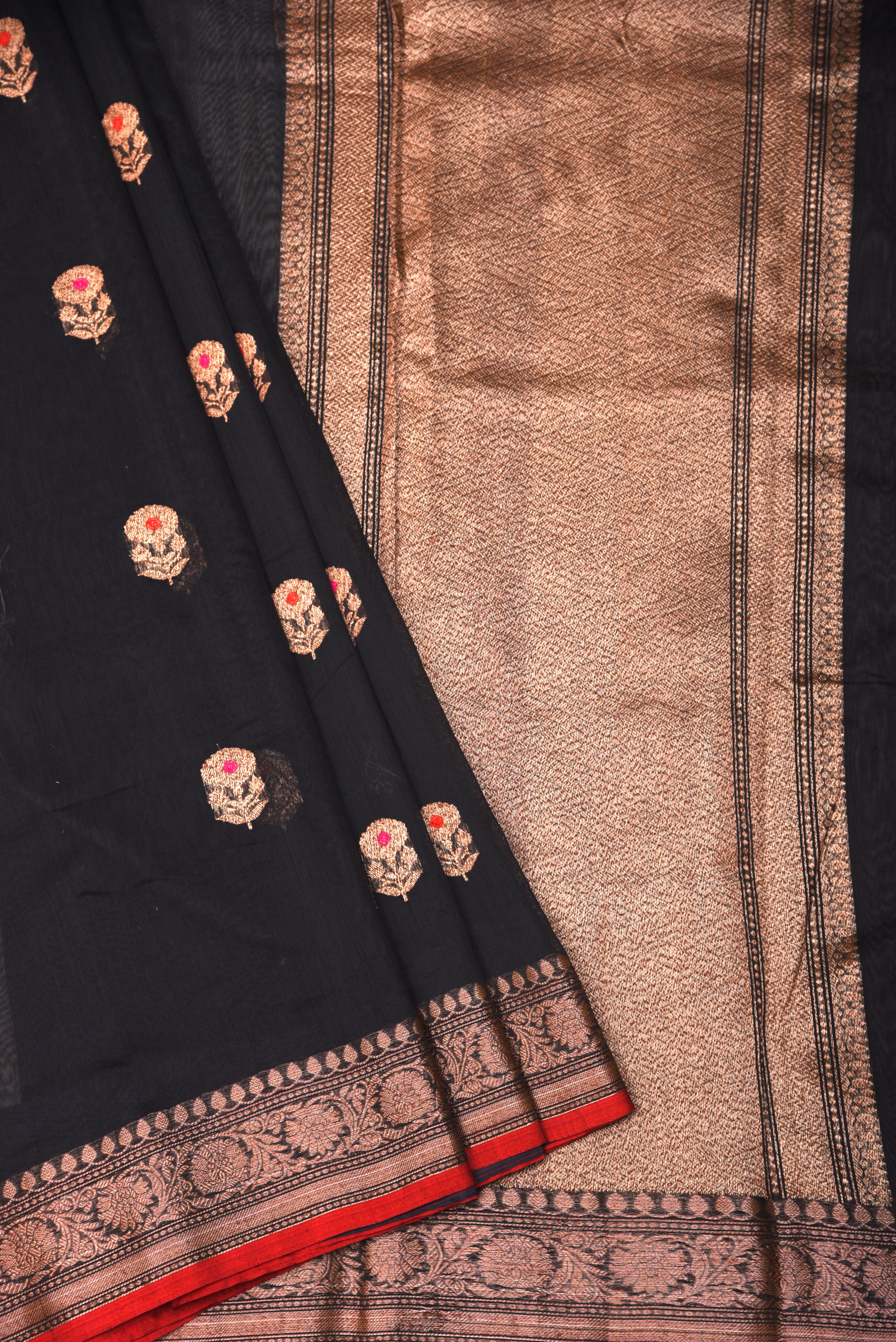 Chanderi Cotton Silk Saree with weaving