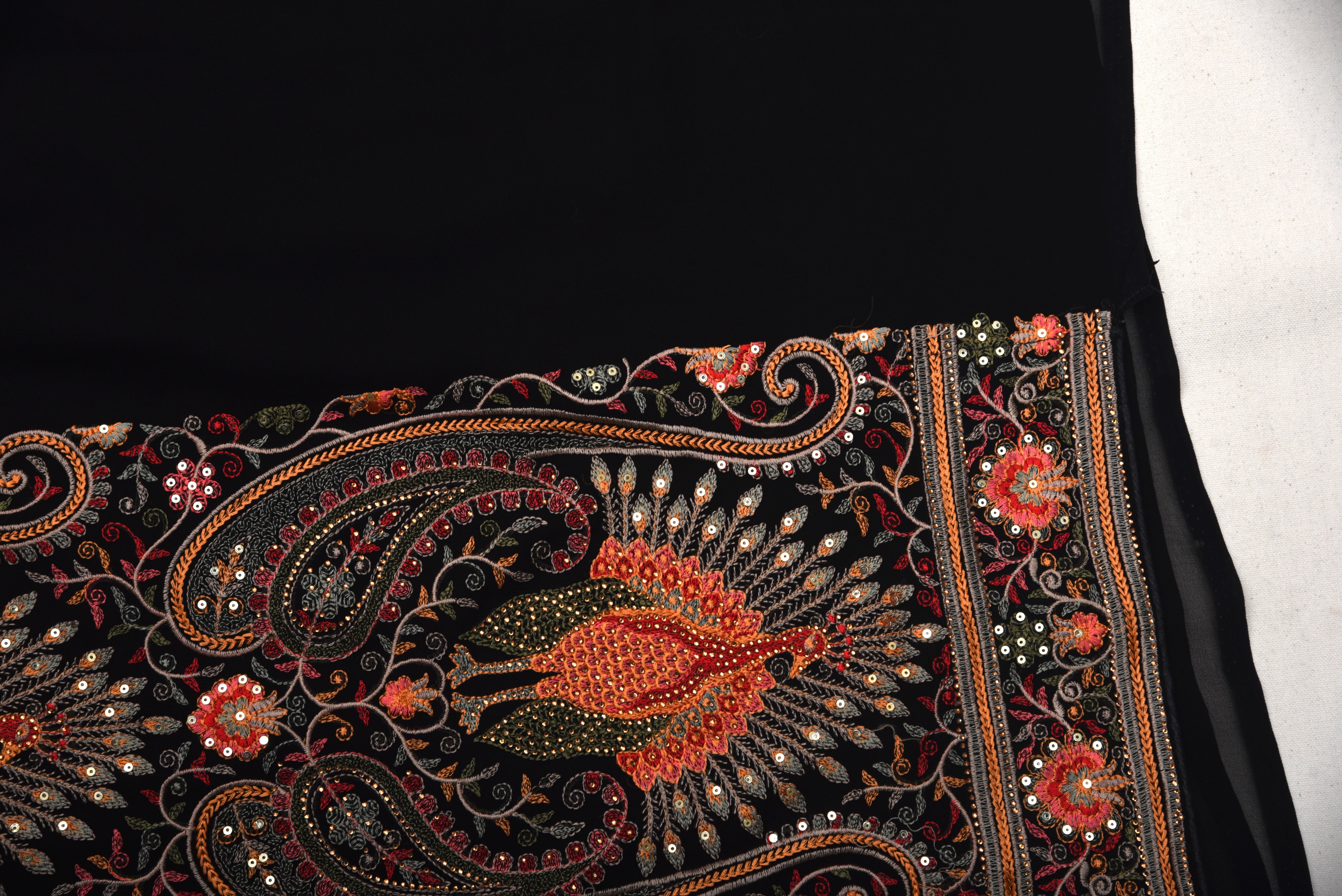 Kashmiri Inpired Georgette Embroidered Saree