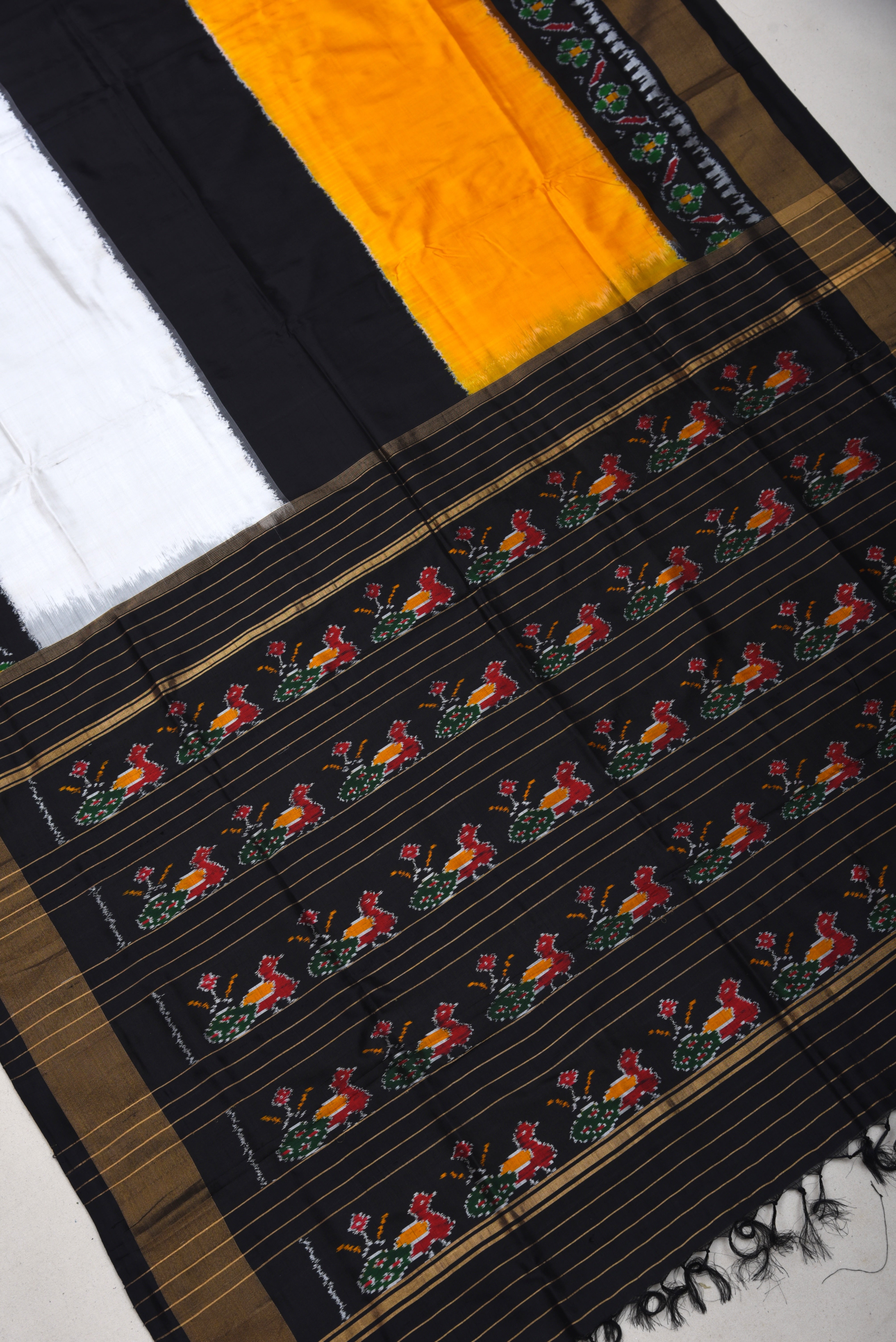 Pochumpalli Ikkat Pure Silk Handloom Saree