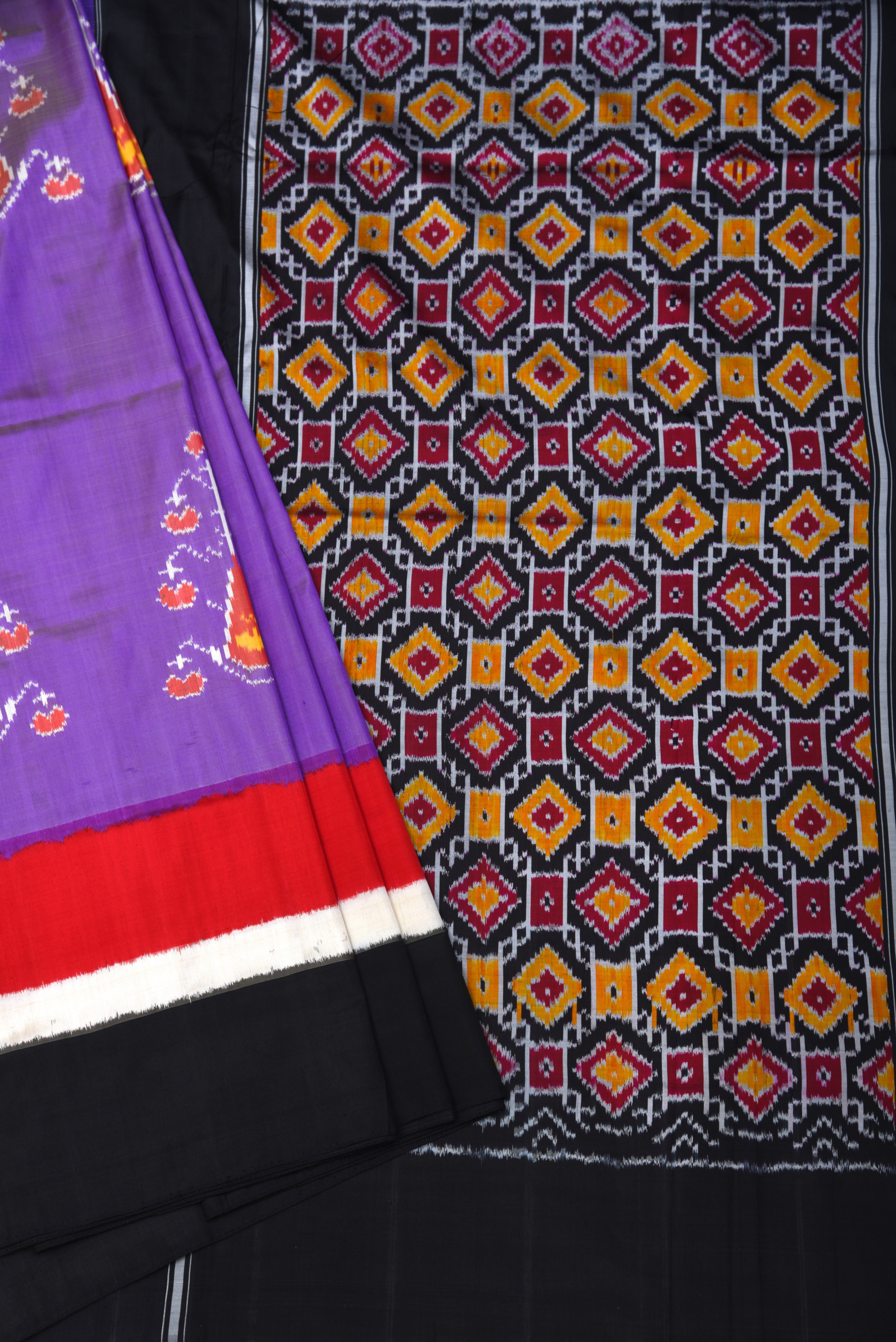 Pochumpalli Ikkat Pure Silk Handloom Saree