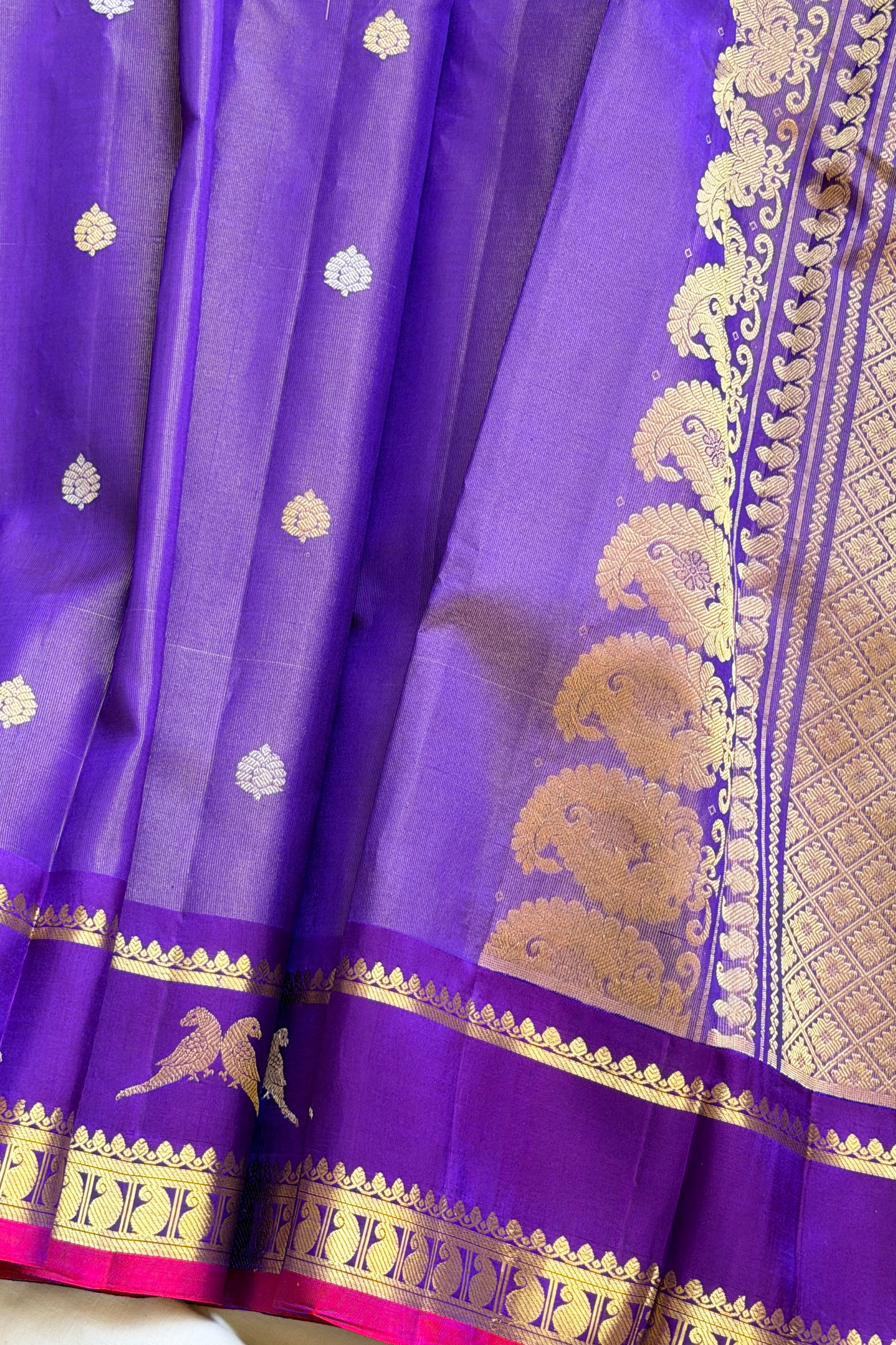 Kuttu Gadwal Pure Silk Handloom Saree