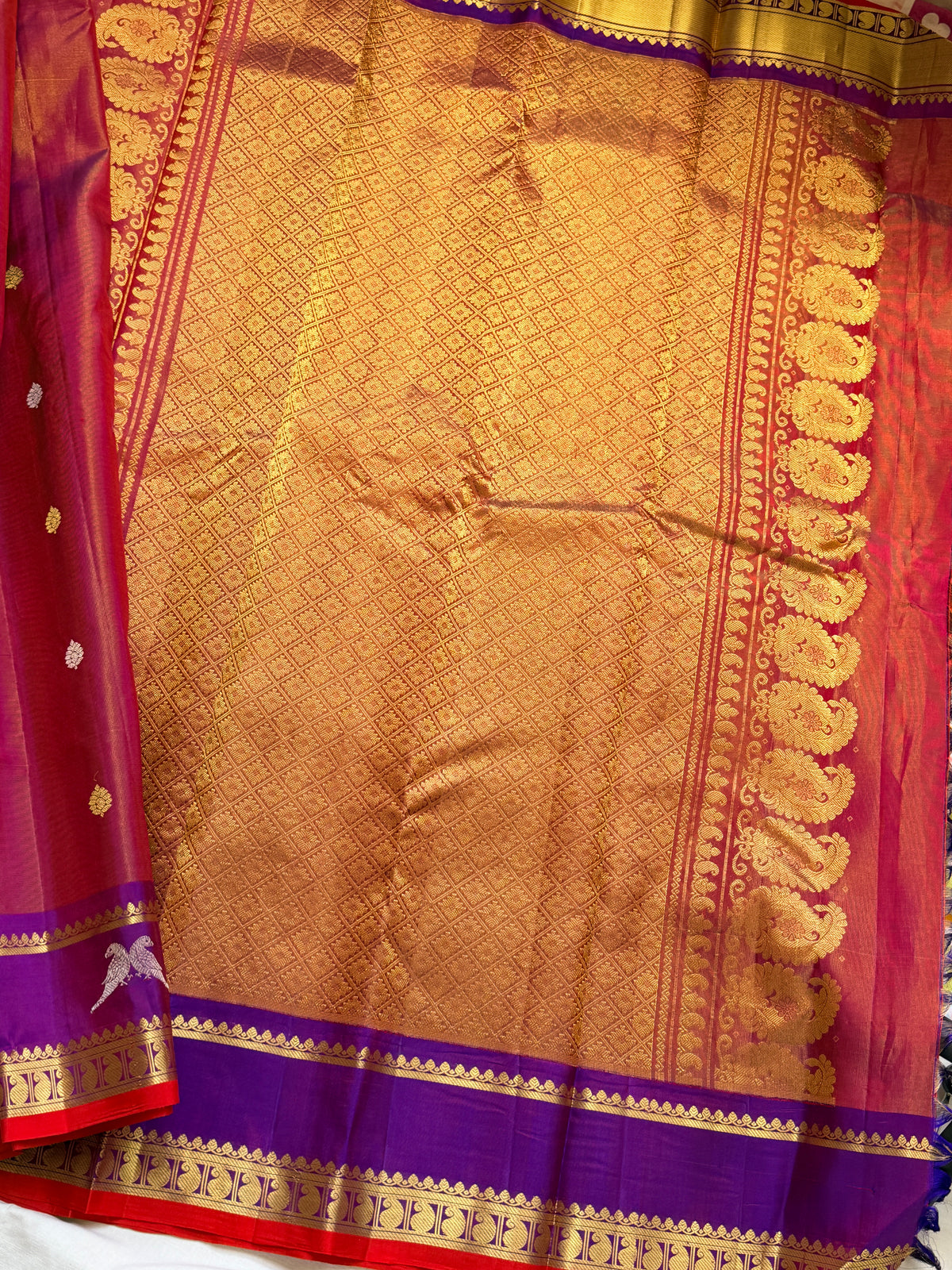Kuttu Gadwal Pure Silk Handloom Saree