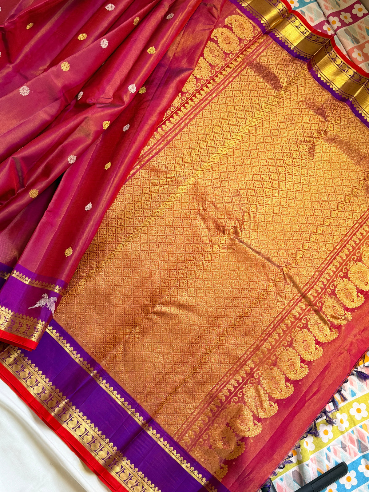 Kuttu Gadwal Pure Silk Handloom Saree
