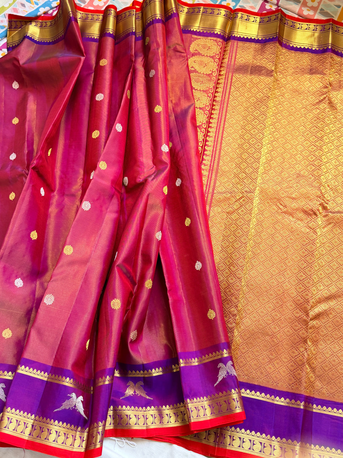Kuttu Gadwal Pure Silk Handloom Saree
