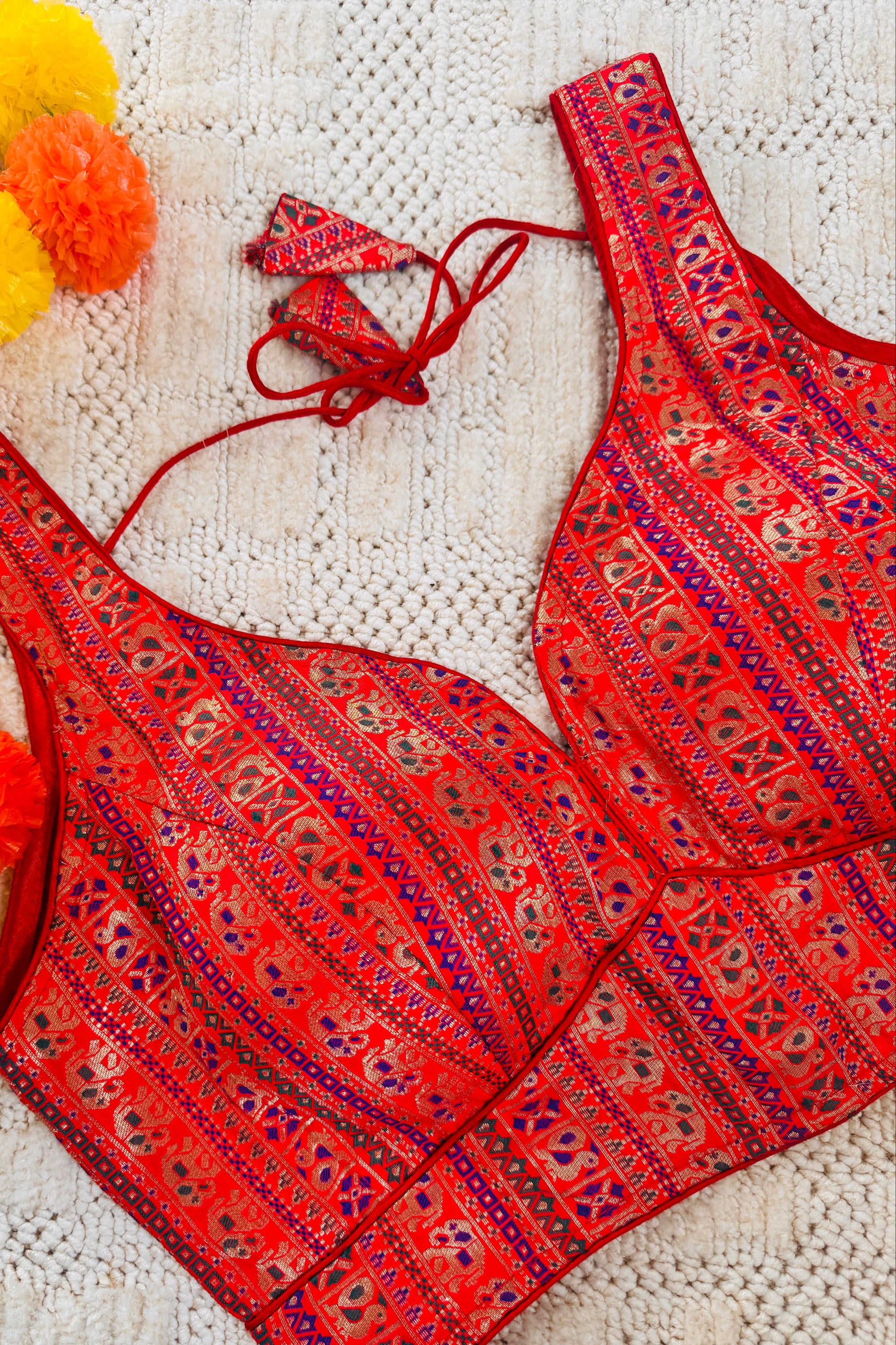 Raw Silk Banarasi Readymade Sleeveless padded blouse