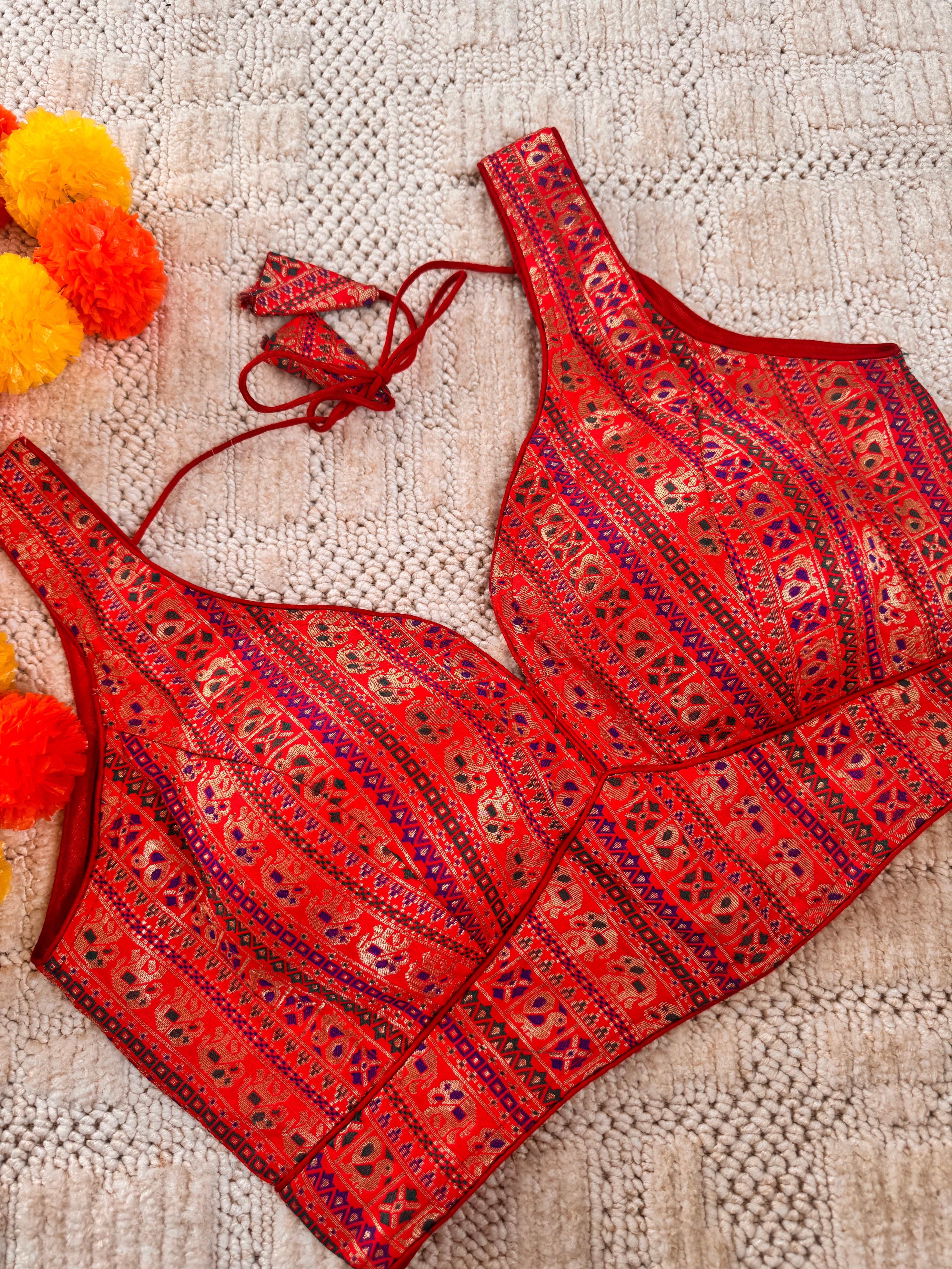Raw Silk Banarasi Readymade Sleeveless padded blouse