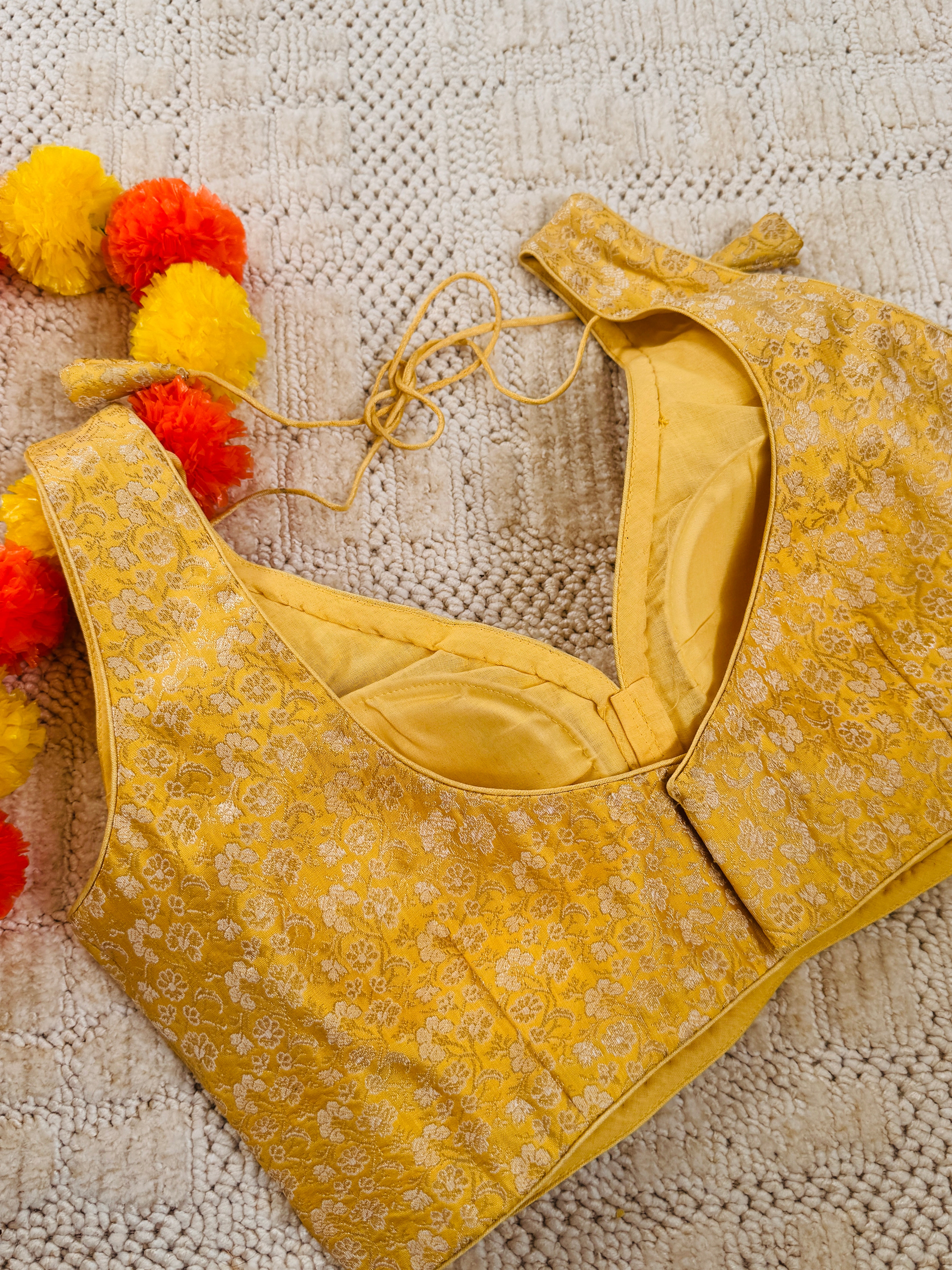 Raw Silk Banarasi Readymade Sleeveless padded blouse