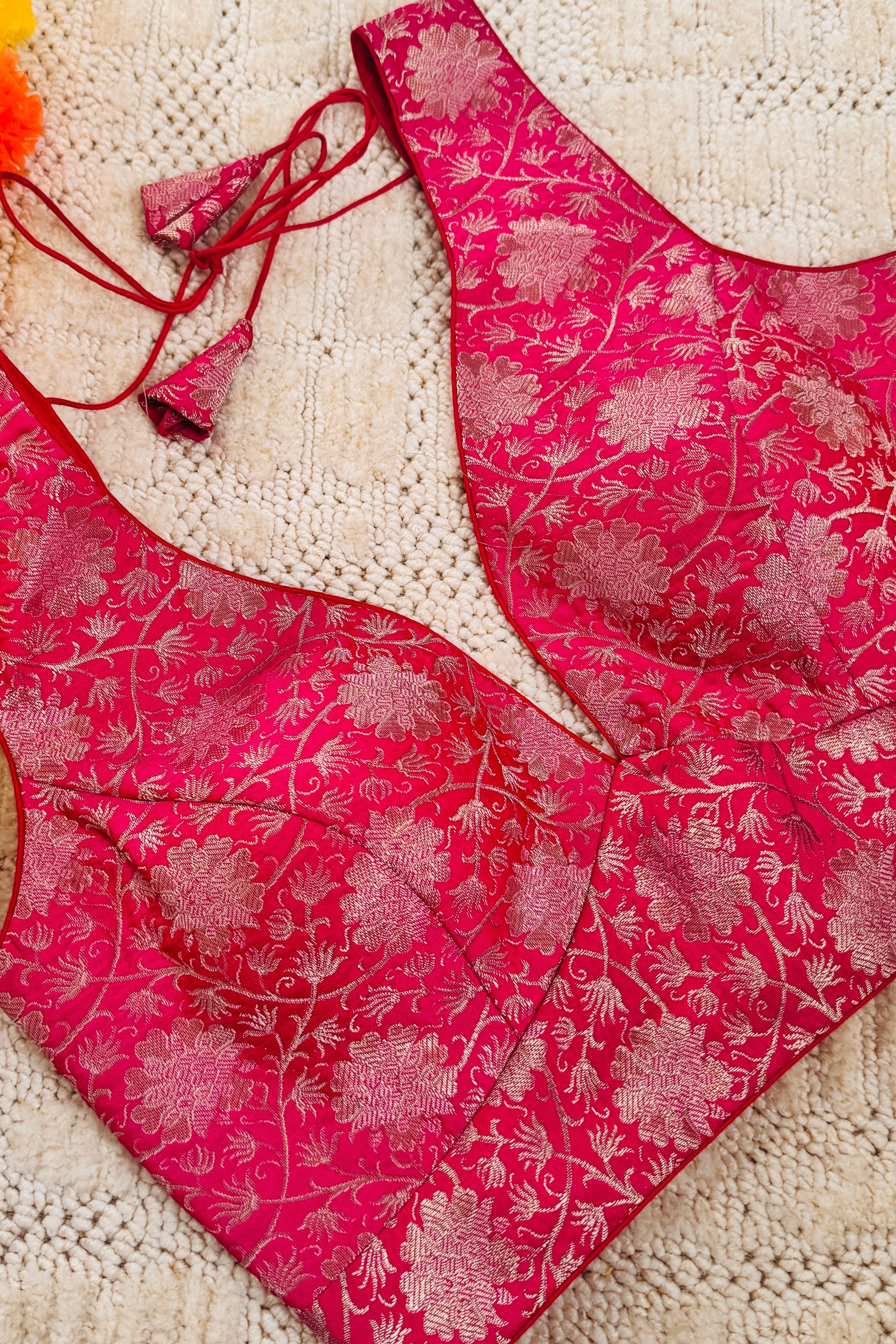 Raw Silk Banarasi Readymade Sleeveless padded blouse