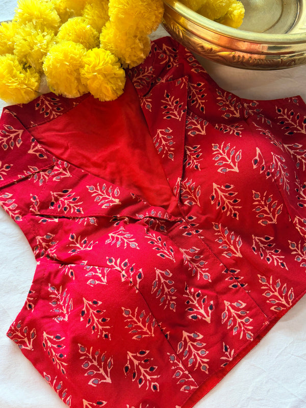 Ajrak Padded Blouse without Sleeves