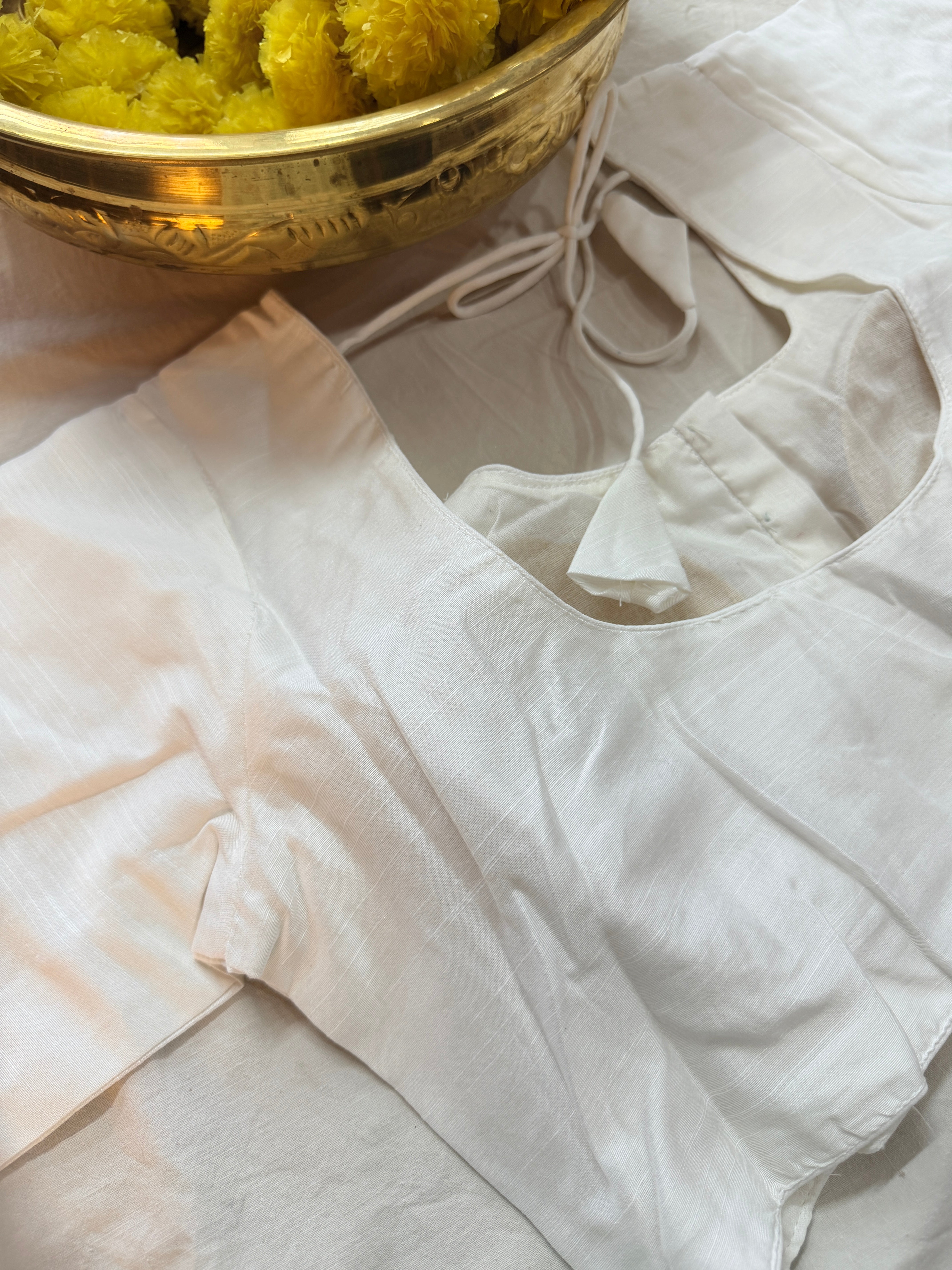Cotton Silk Padded front hooks blouse with sleeves