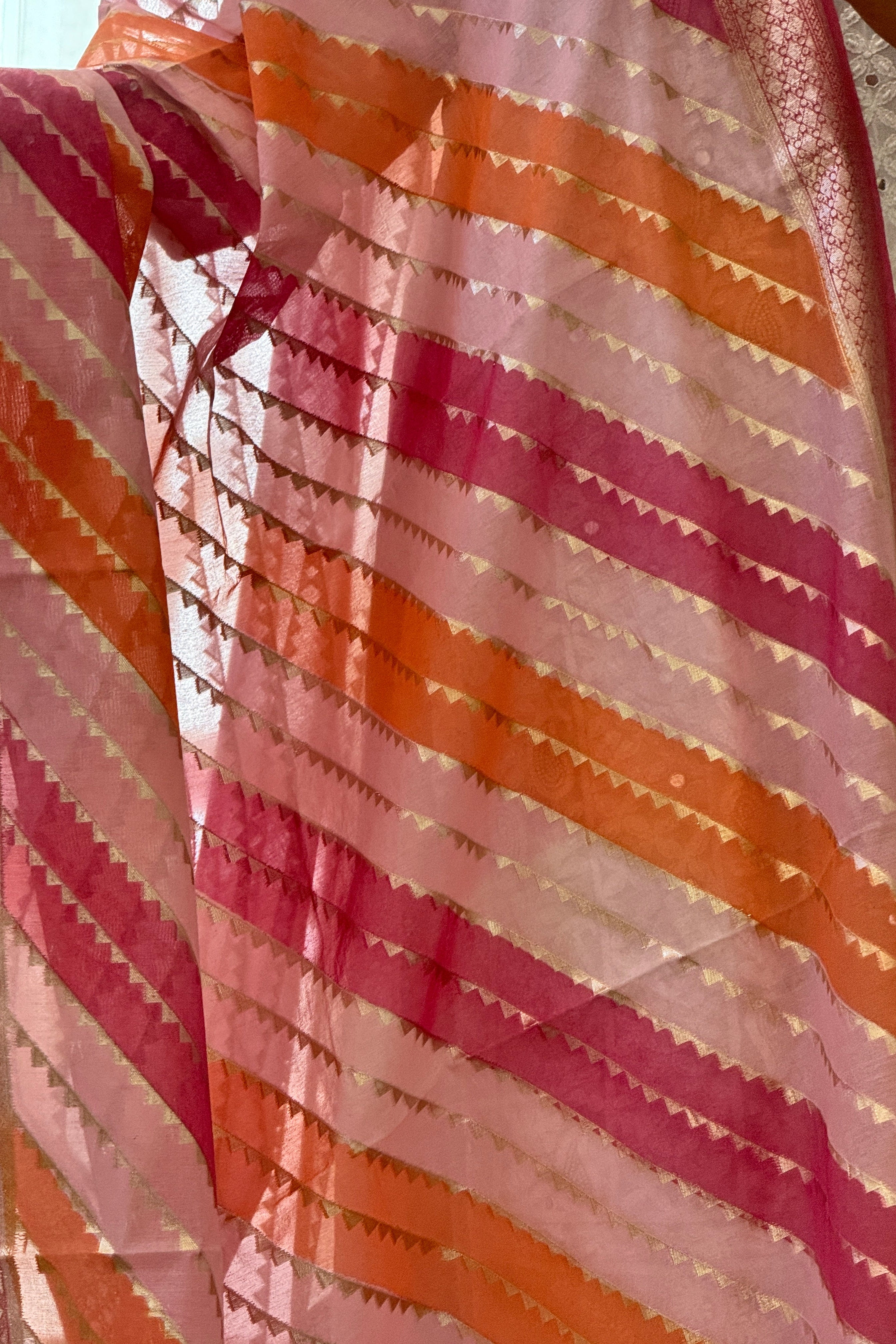 Pure Chanderi Rangkat dupatta - light pink