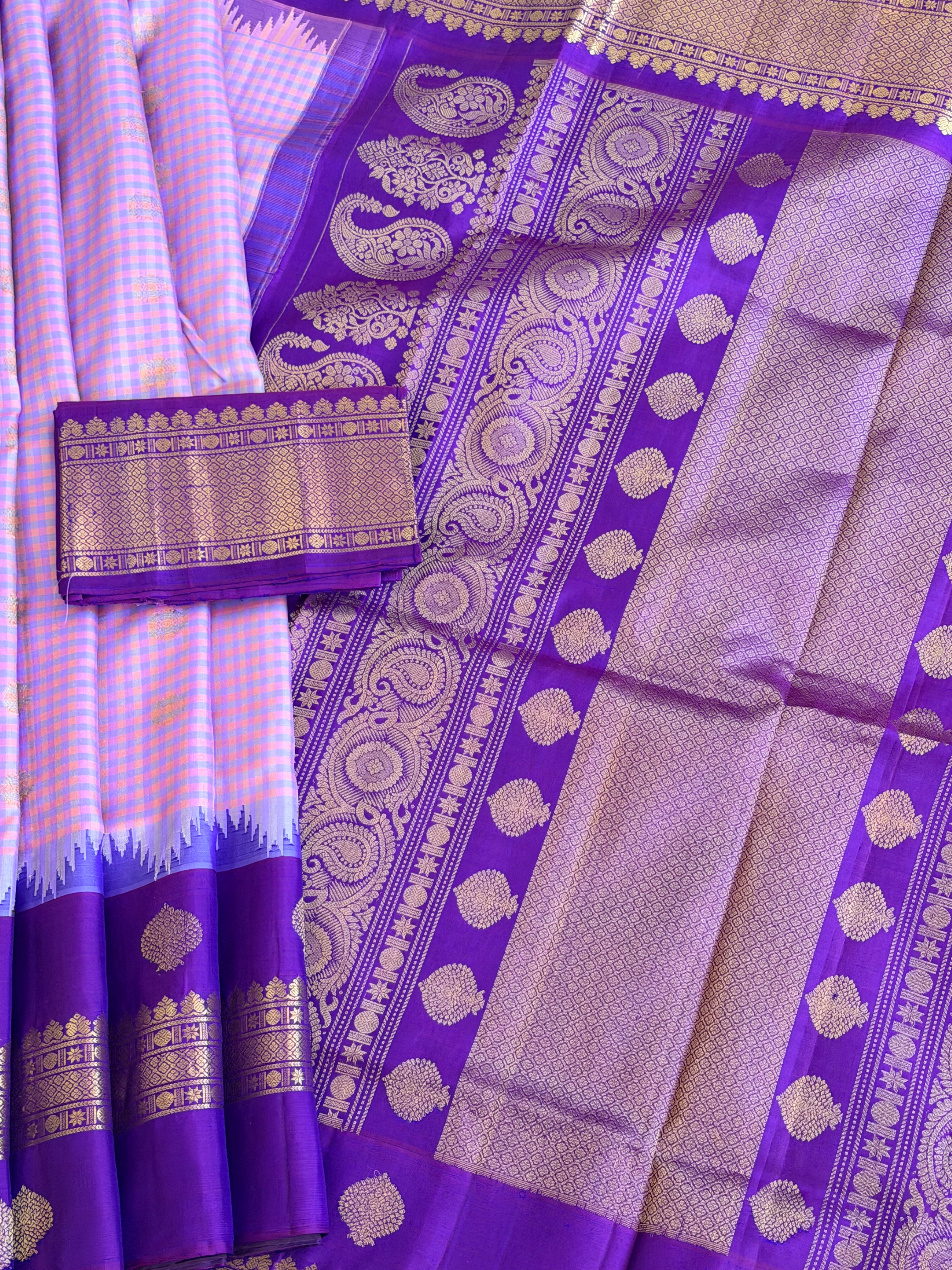 Kuttu Gadwal Pure Silk Handloom Saree