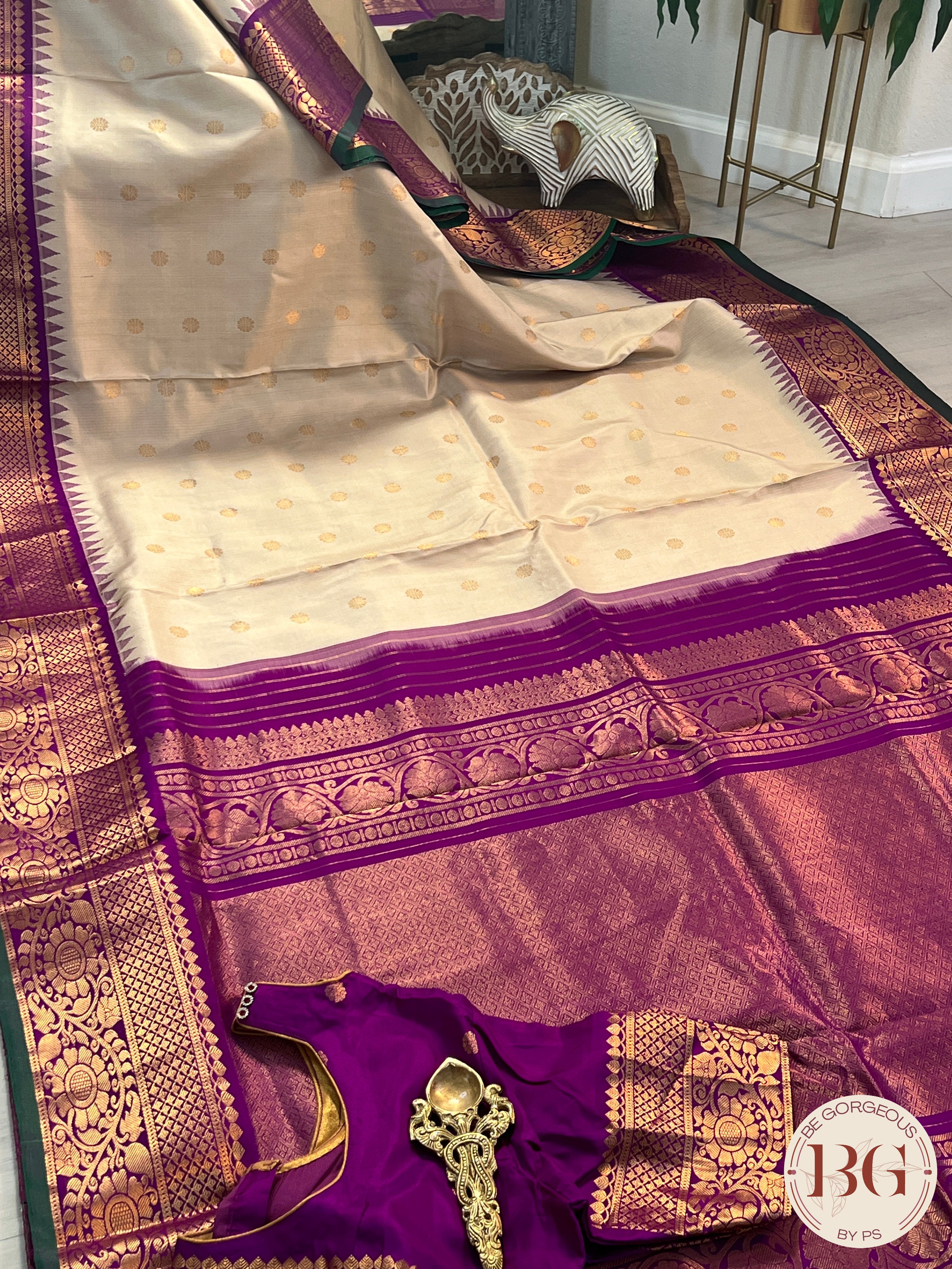 Gadwal Pure Silk Handloom Saree saree - purple