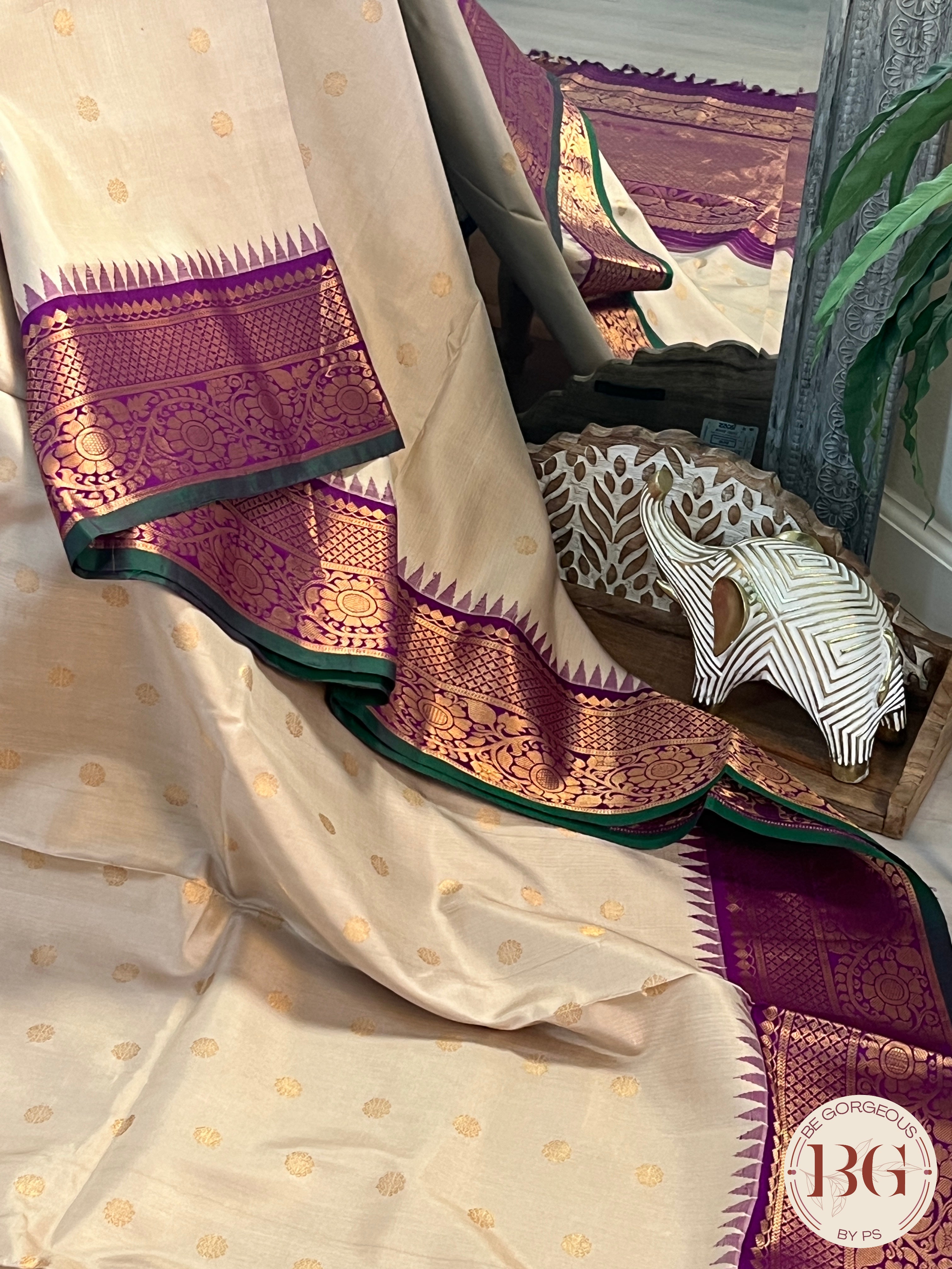Gadwal Pure Silk Handloom Saree saree - purple