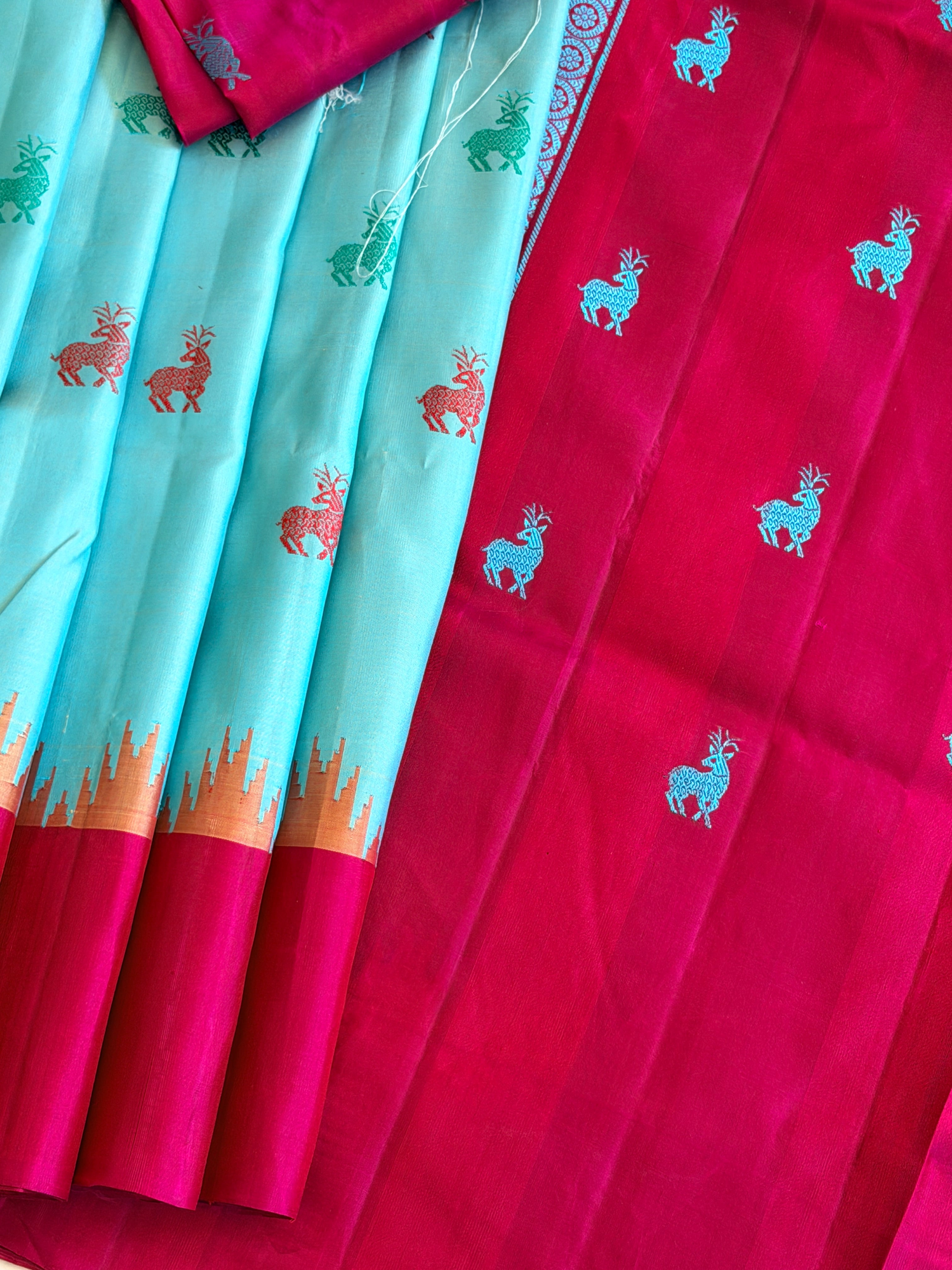 Kuttu Gadwal Pure Silk Handloom Saree