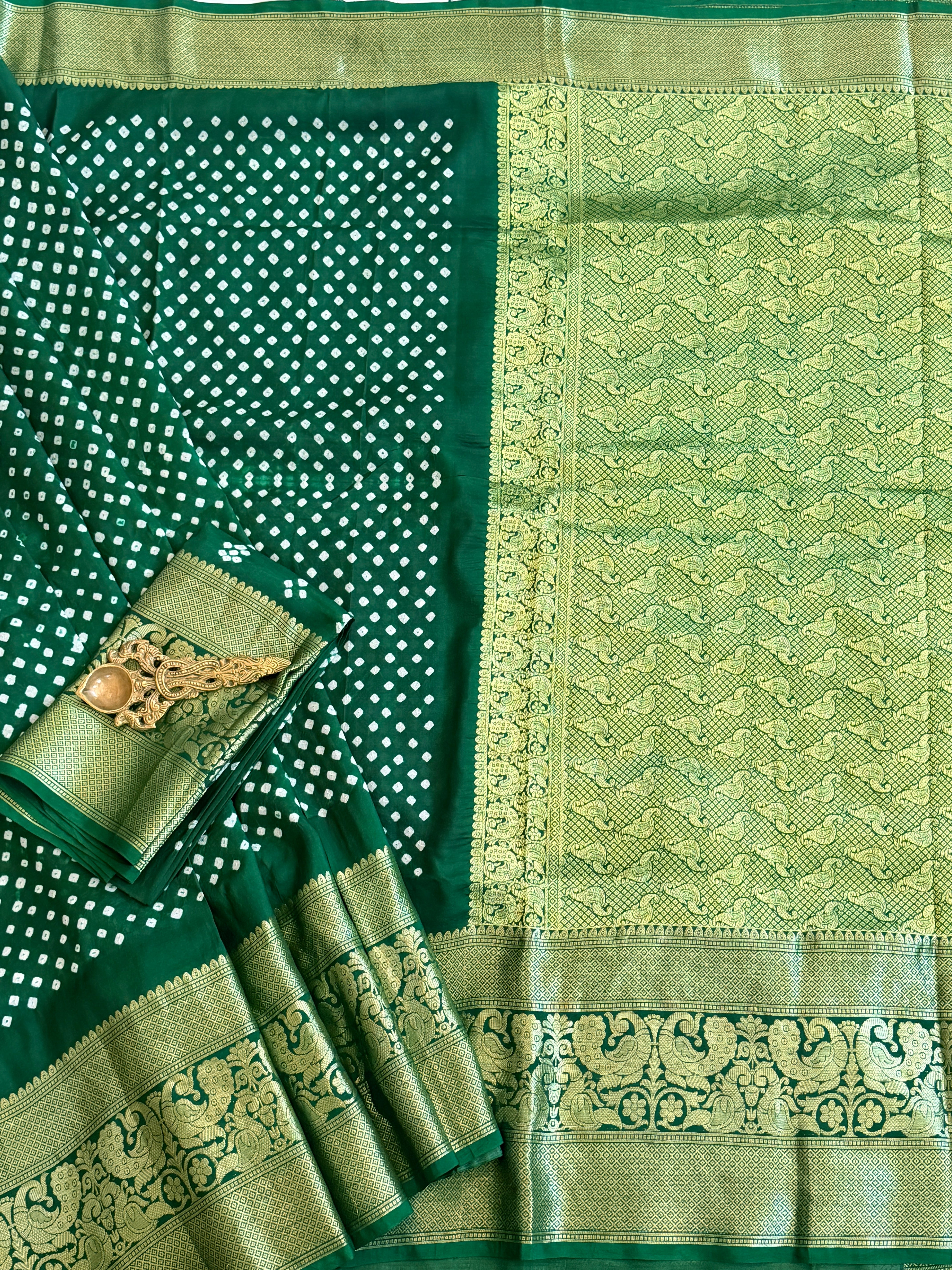 Bandhani on Silk Saree