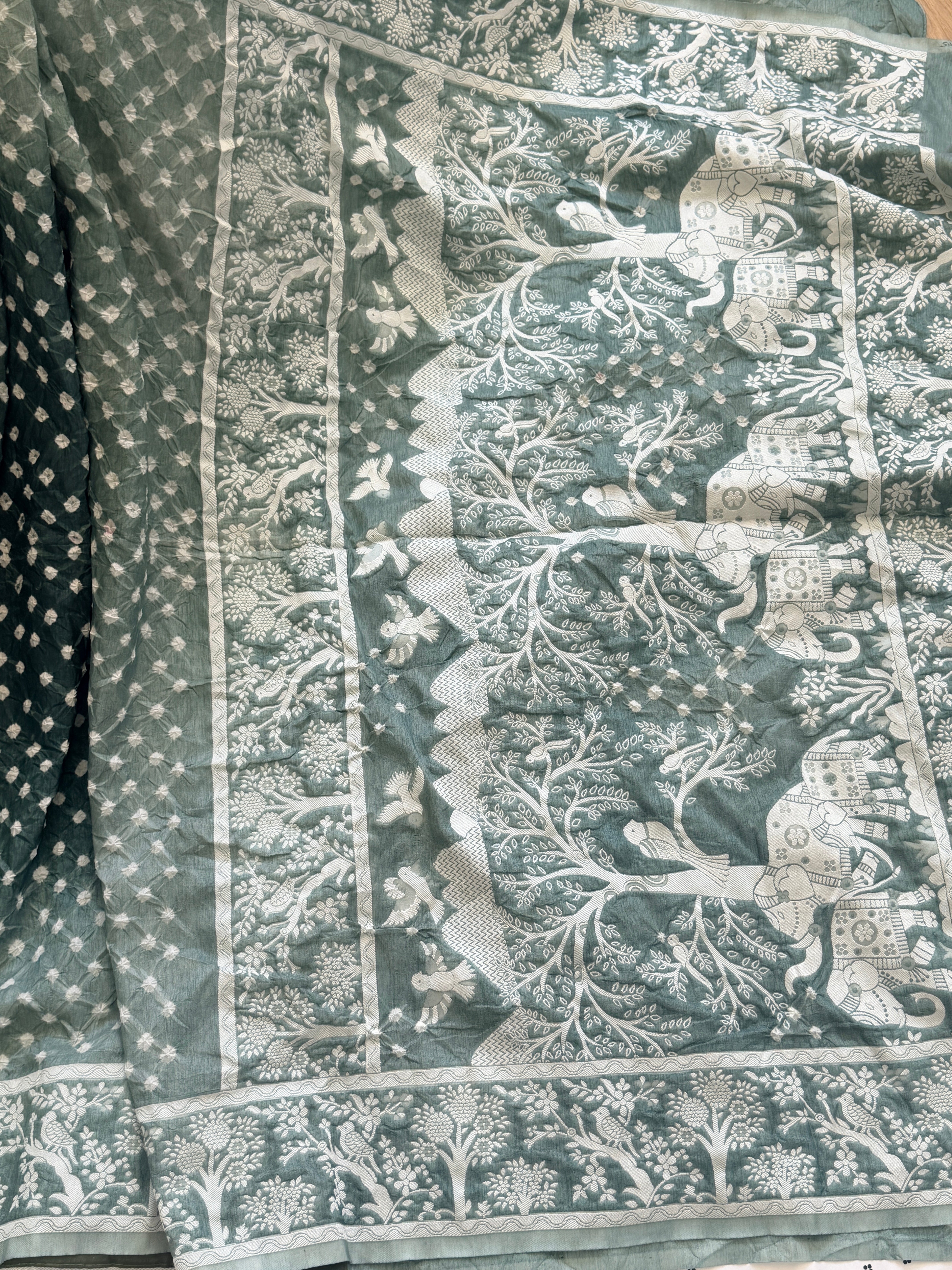 Bandhani Saree With Bird Motif