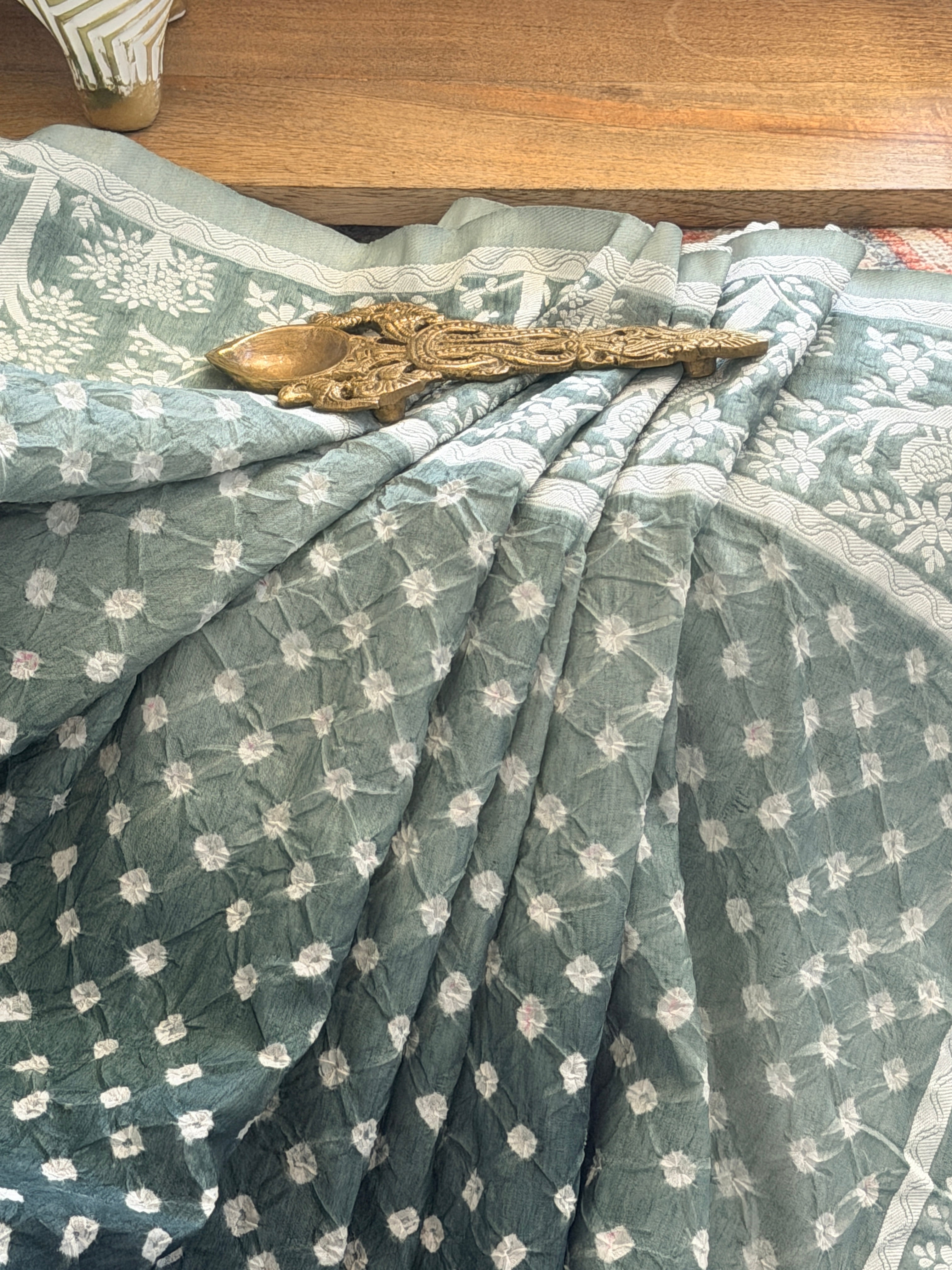 Bandhani Saree With Bird Motif