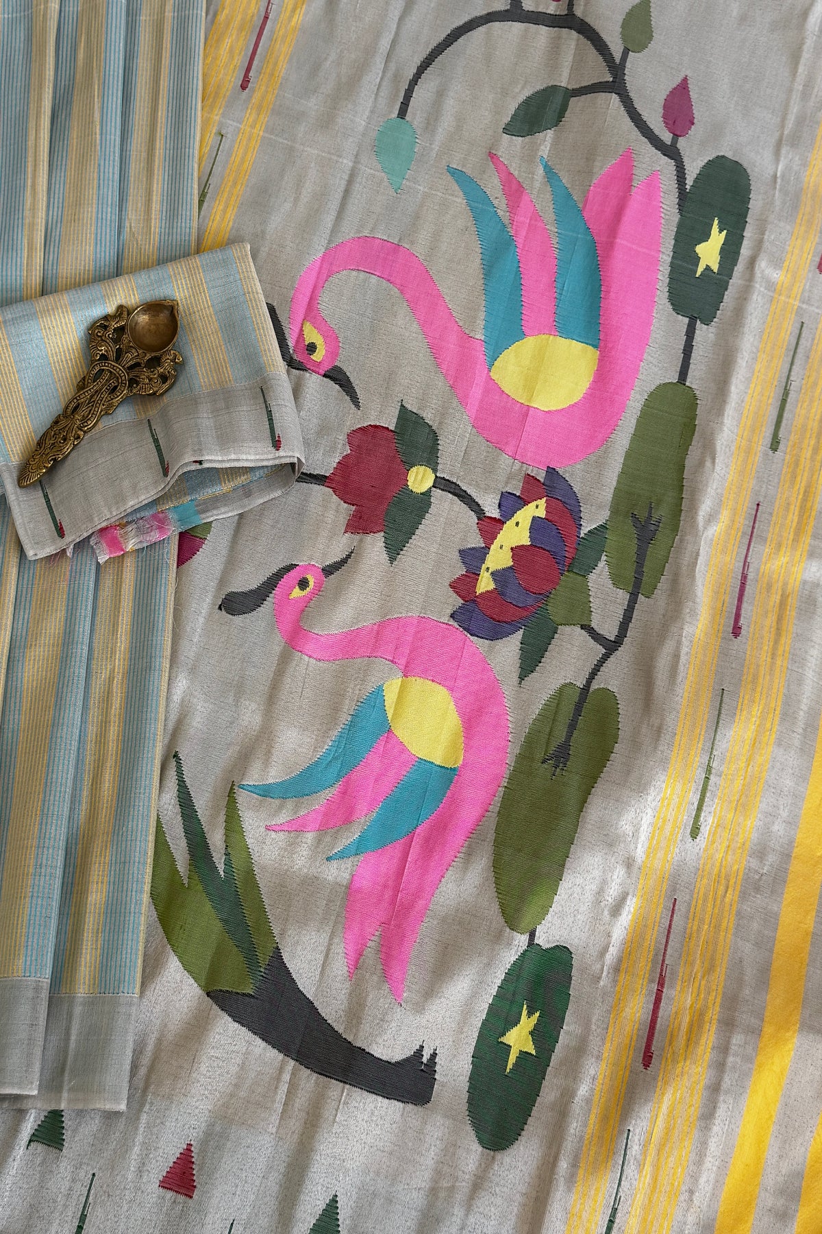 Paithani Pure silk handloom saree - ice blue