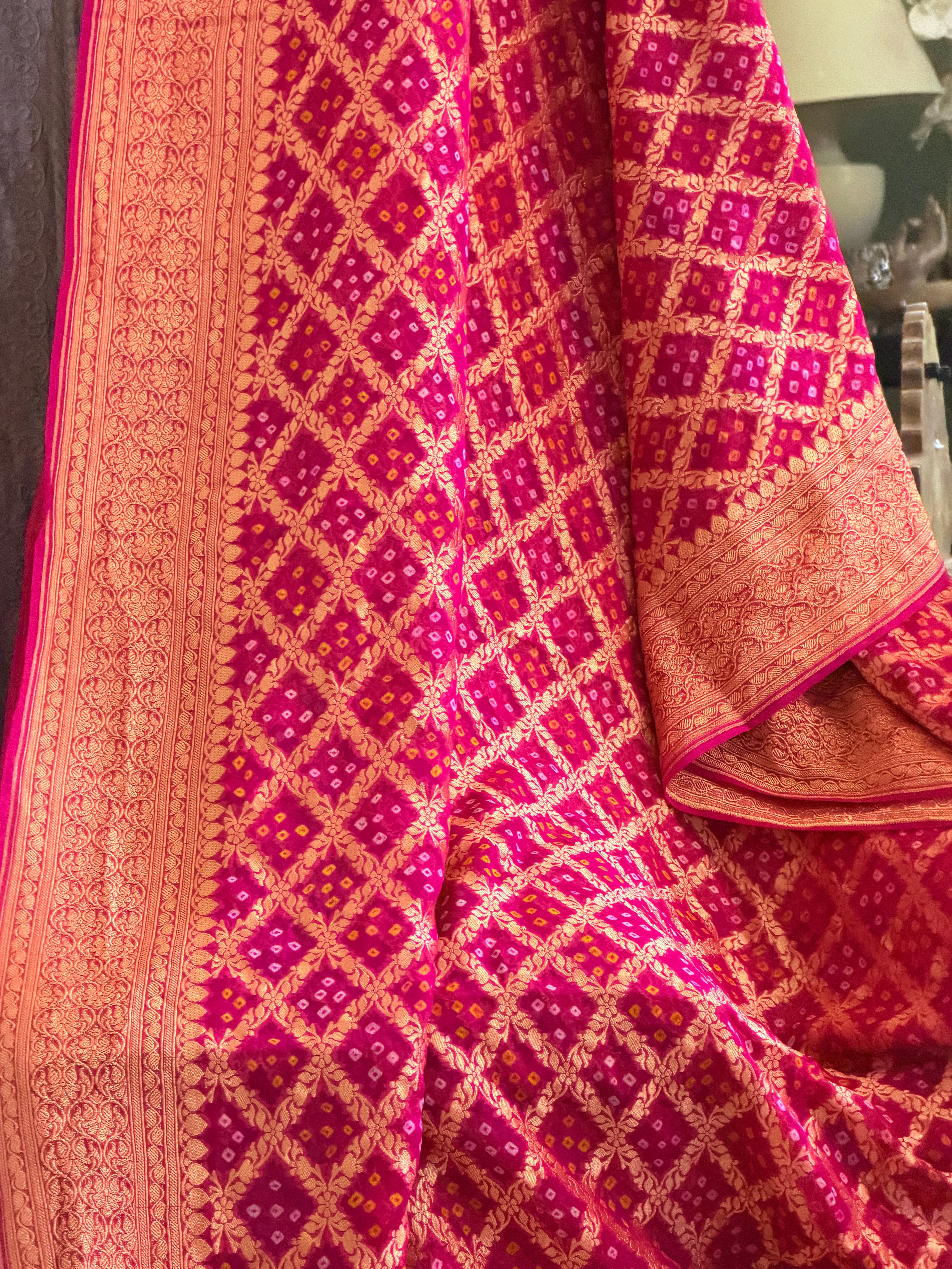 Banarasi Bandhani Saree