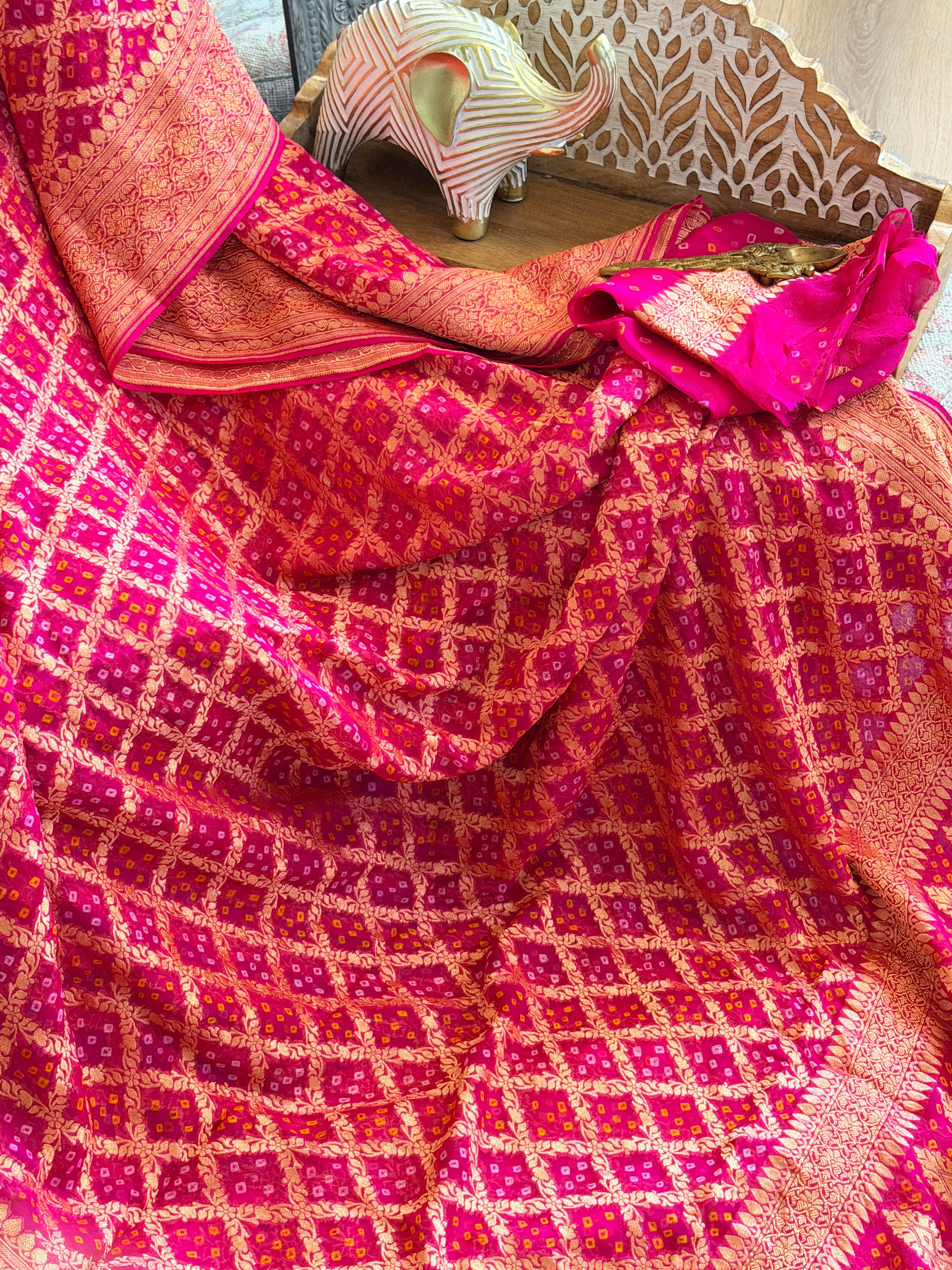 Banarasi Bandhani Saree