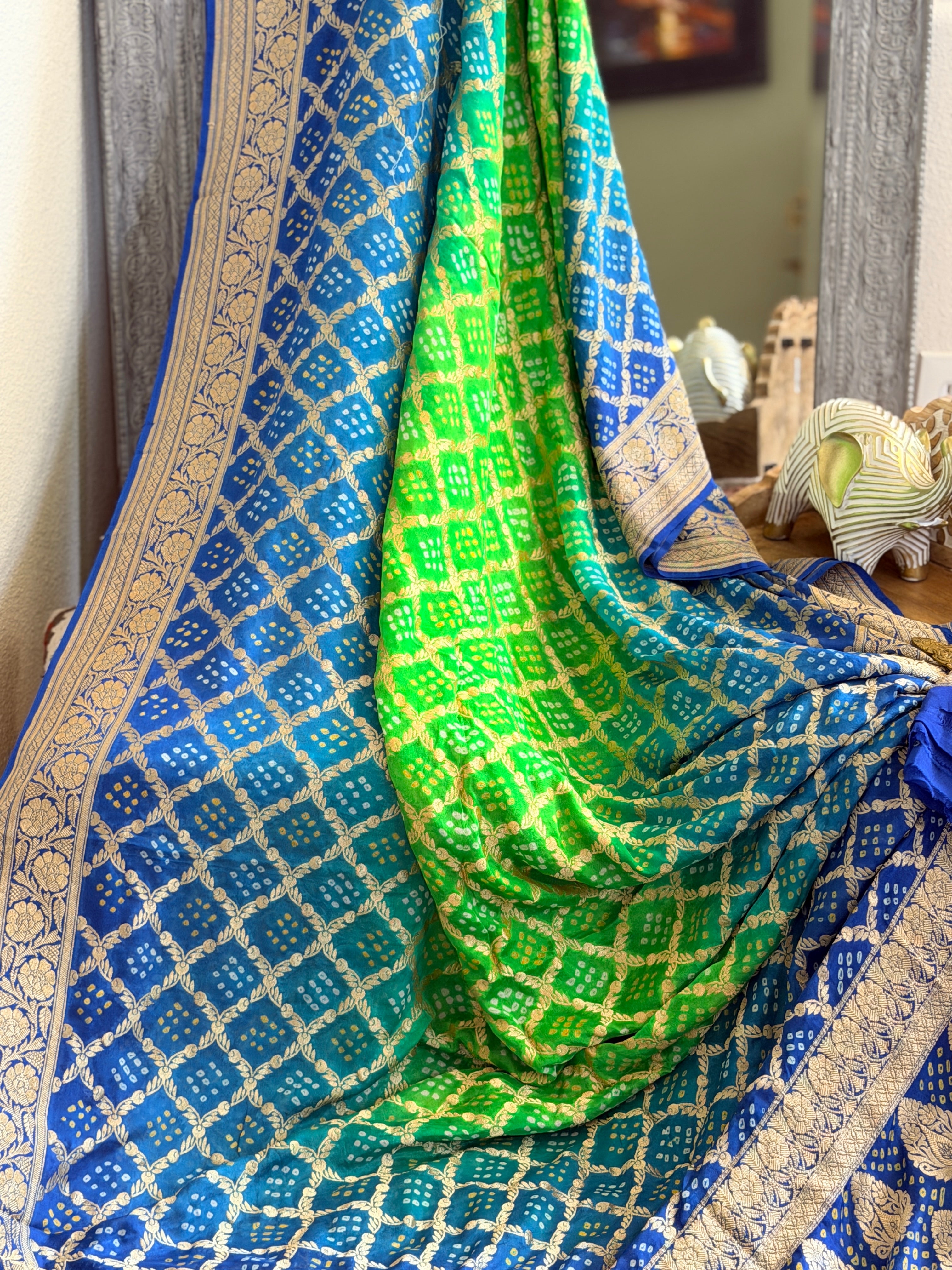Banarasi Bandhani Saree