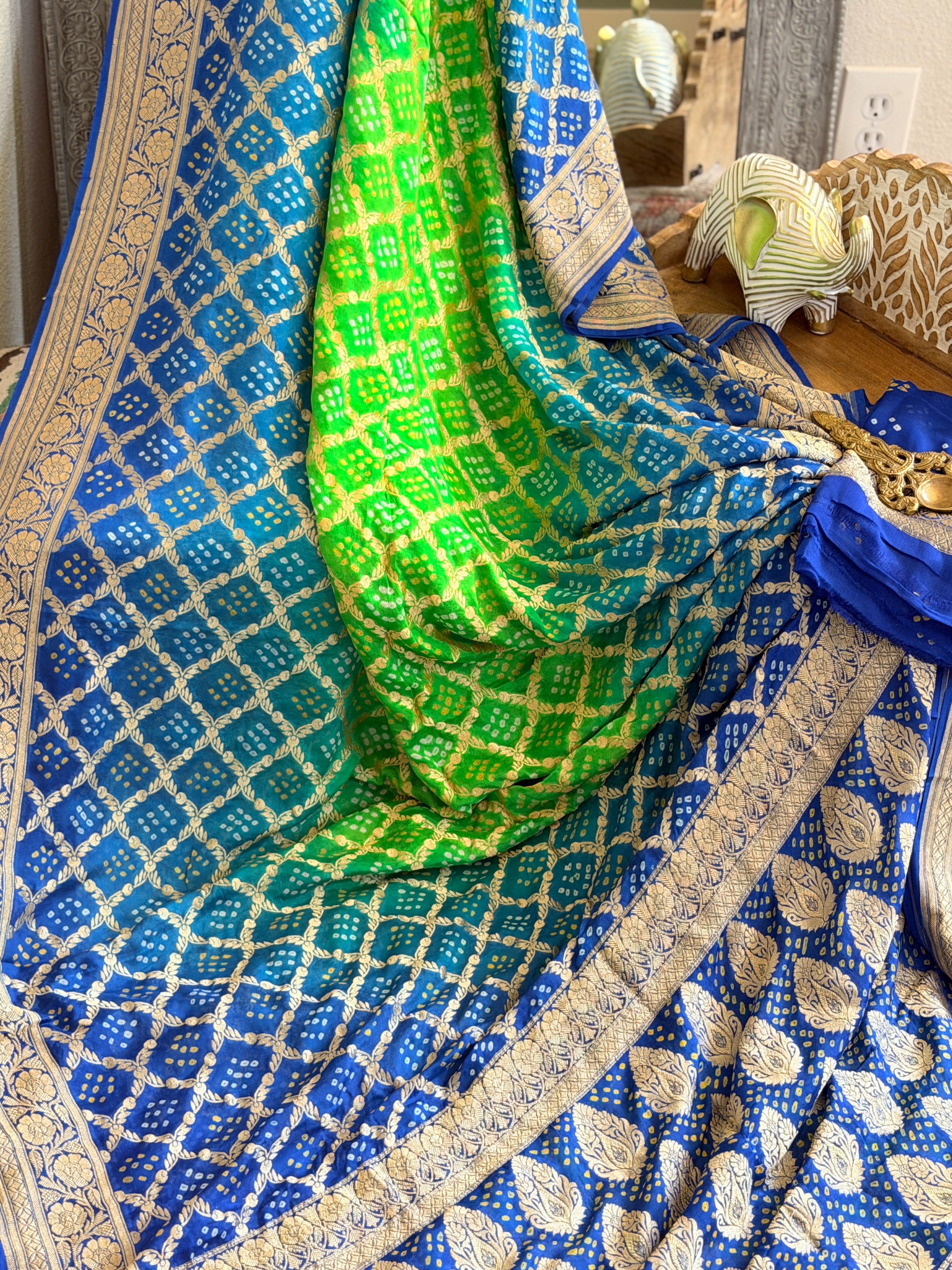 Banarasi Bandhani Saree
