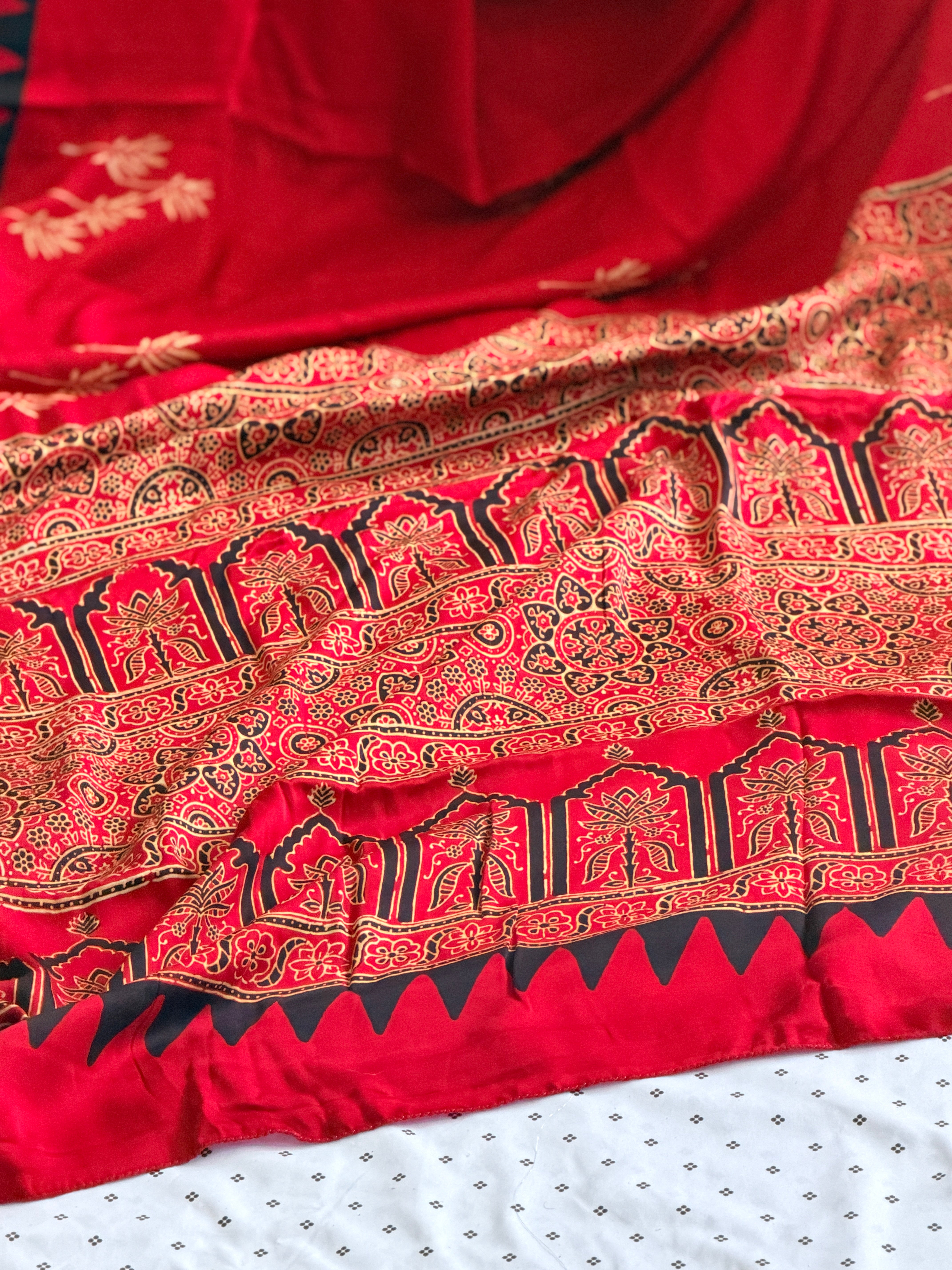 Modal Ajrak Saree