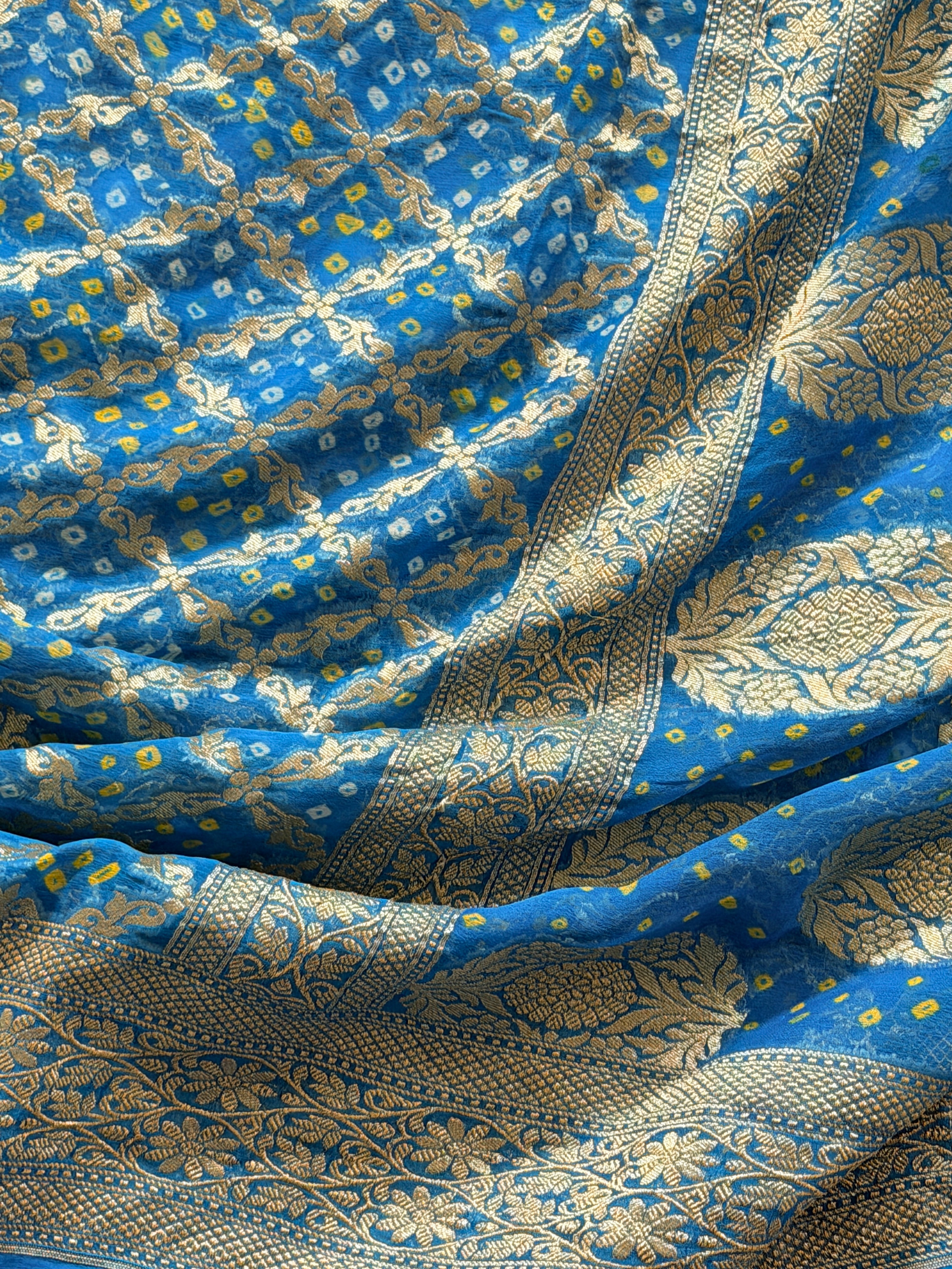 Banarasi Bandhani Saree