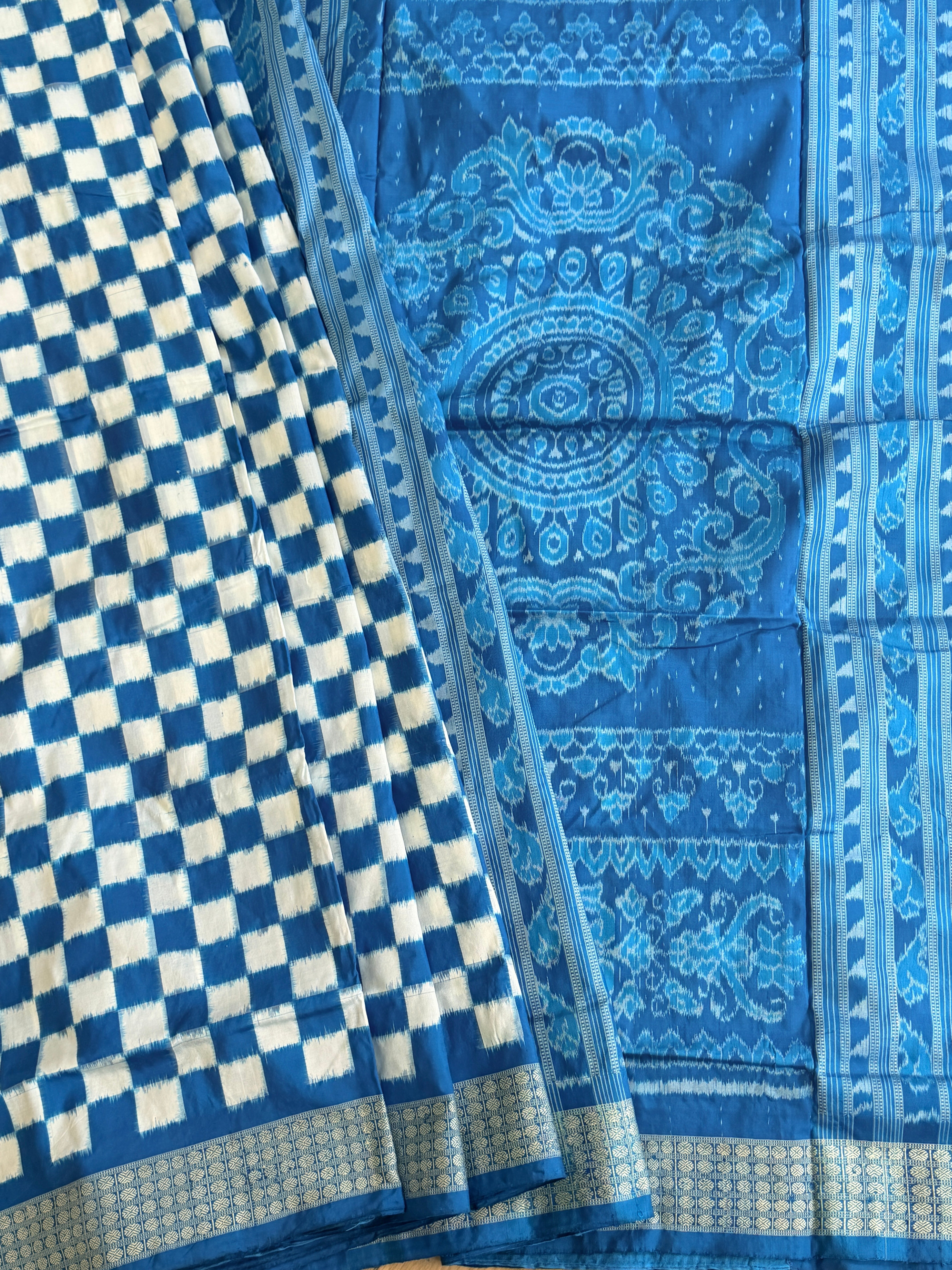 Blue white pasapali pure sambalpuri saree