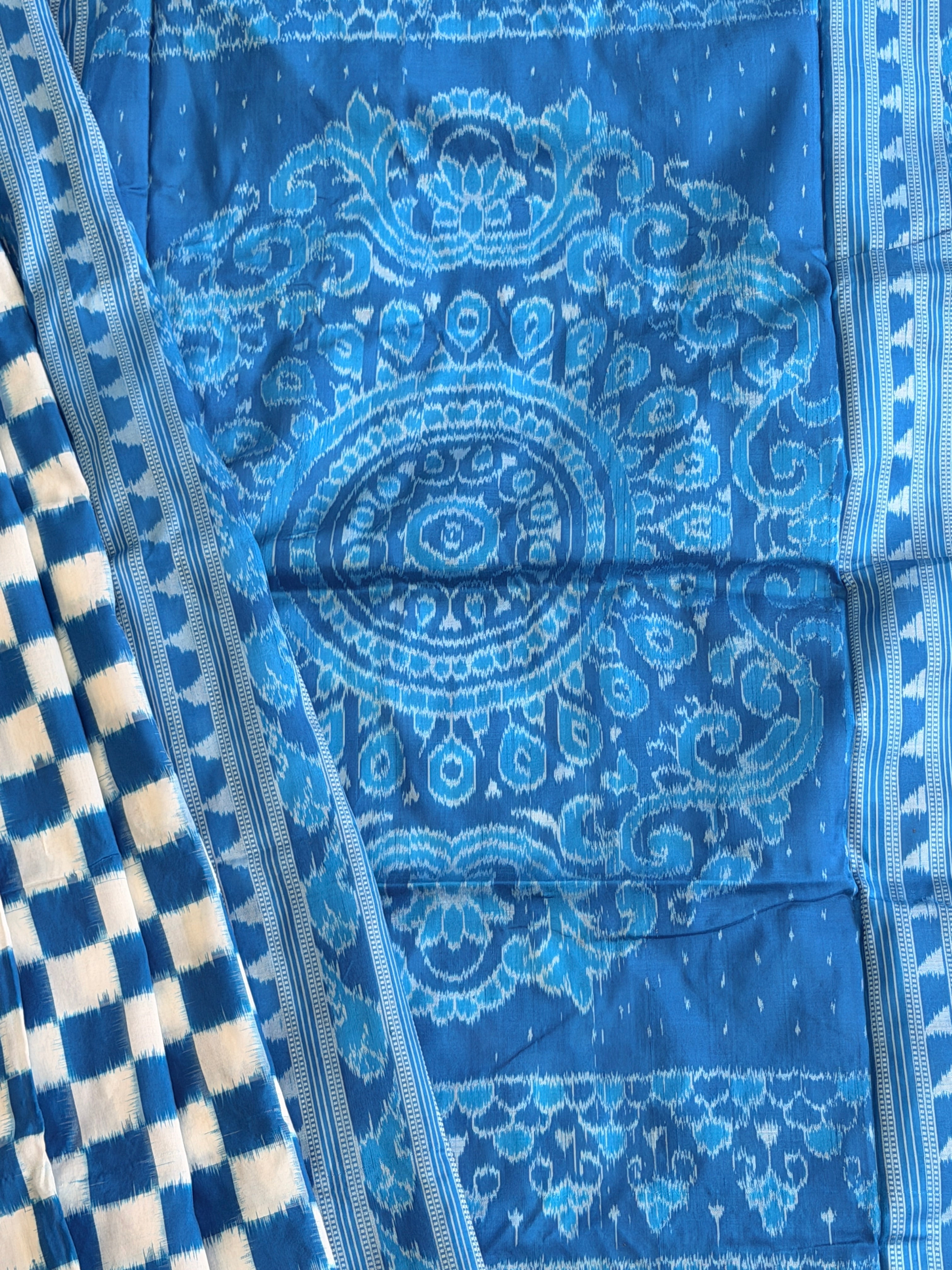 Blue white pasapali pure sambalpuri saree