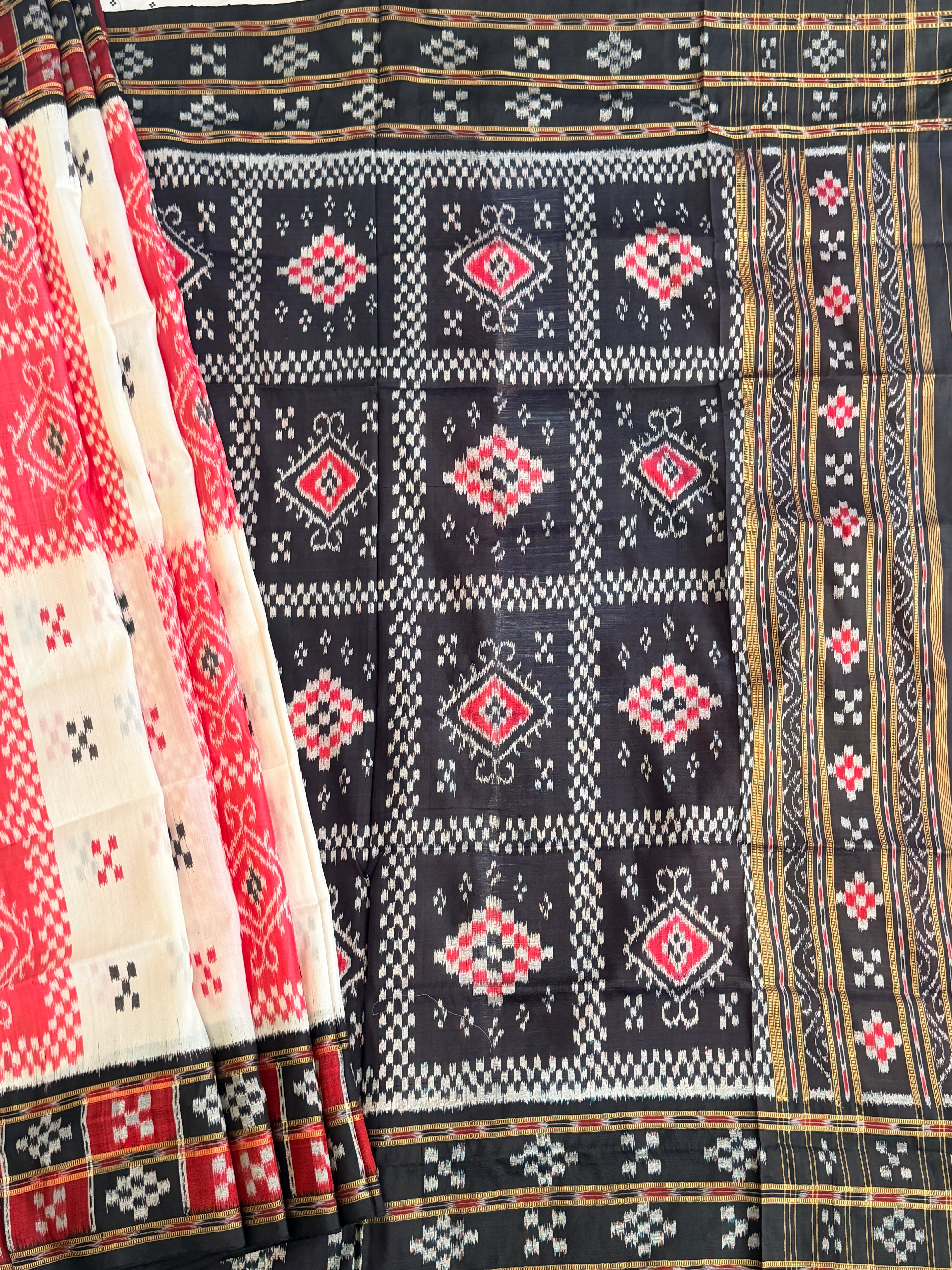 White red check khandua