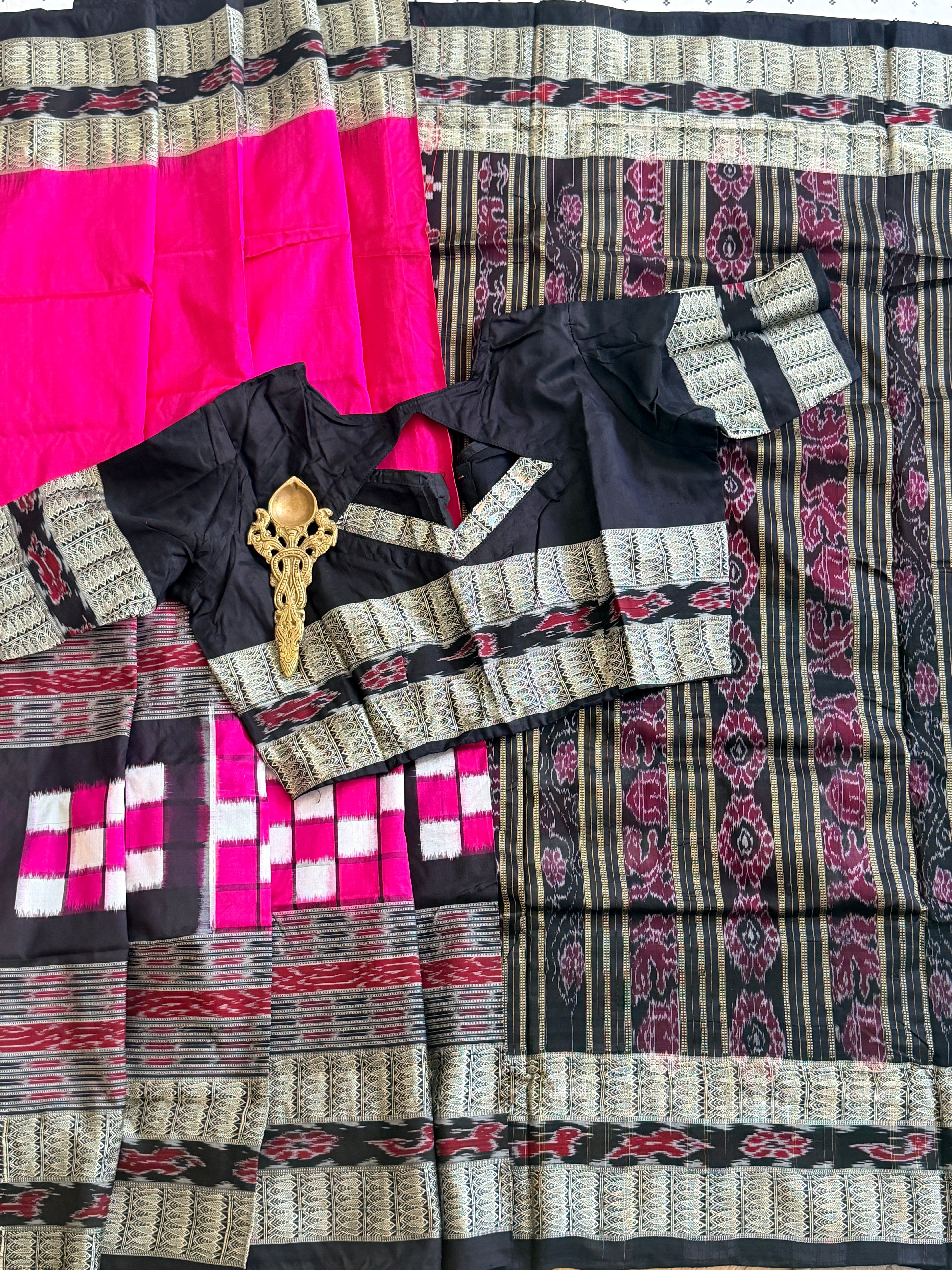 Rani black half bichitrapuri