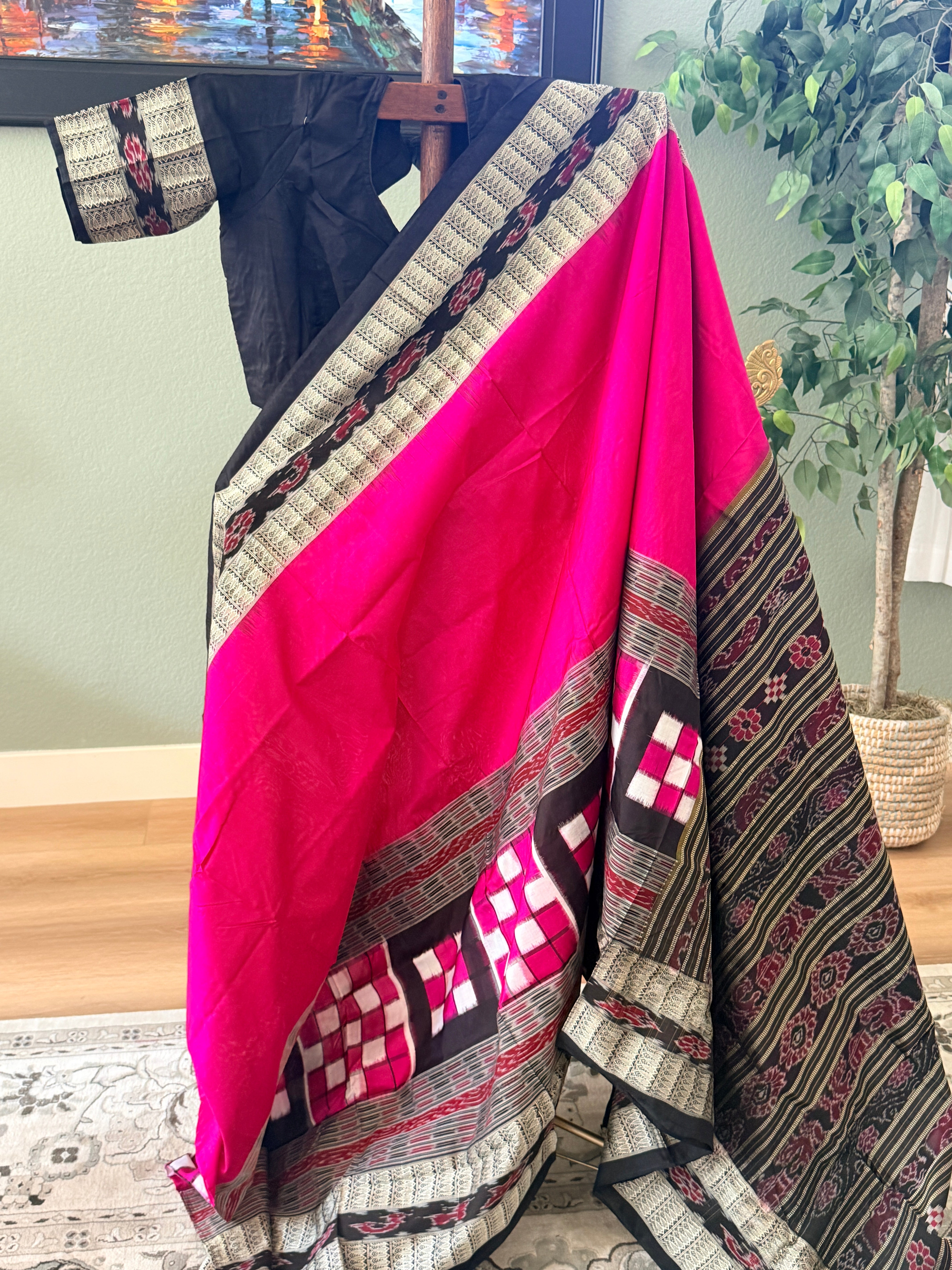 Rani black half bichitrapuri