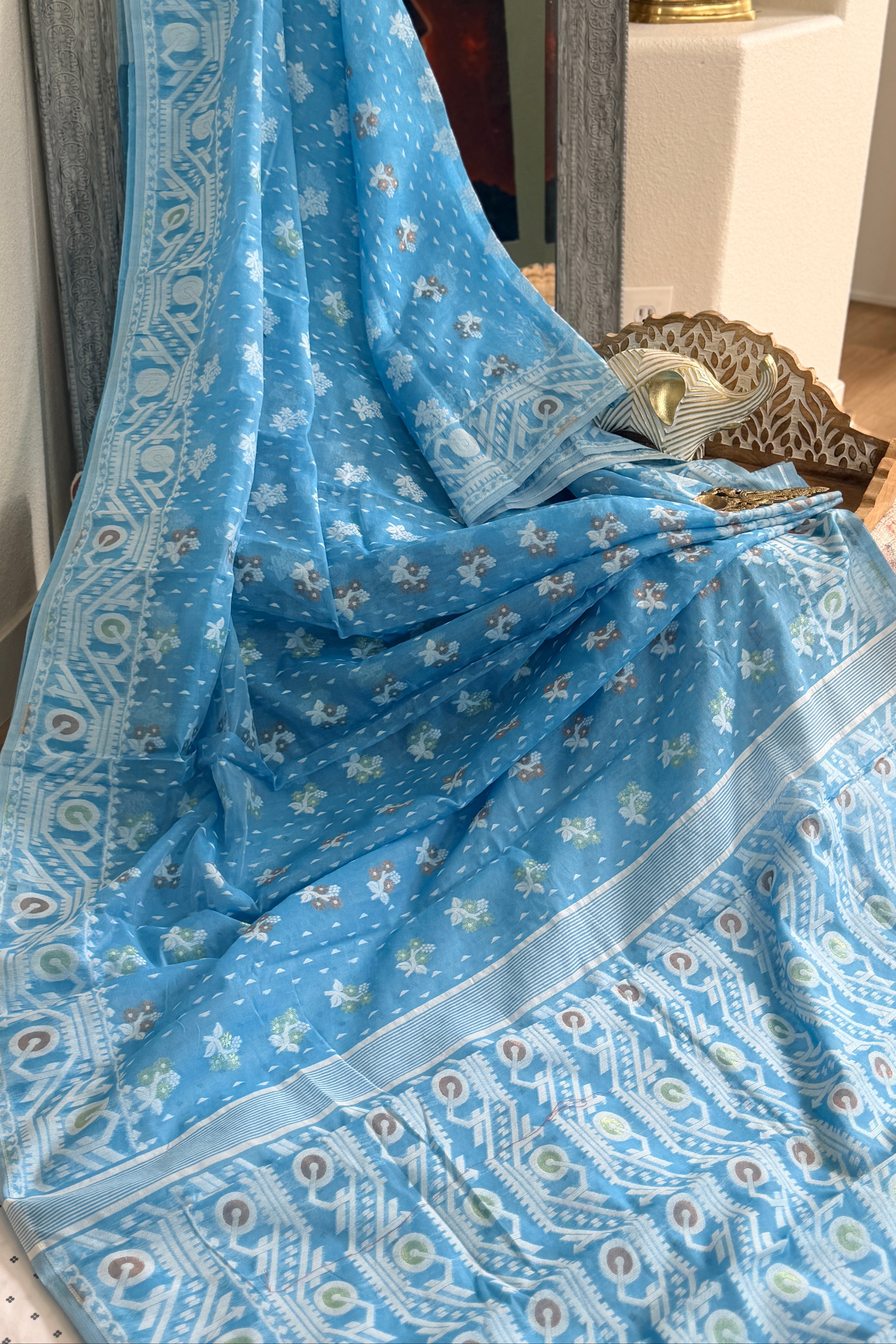 Muslin Jamdani Saree