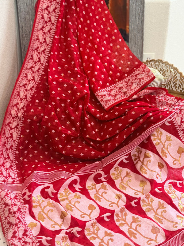 Muslin Jamdani Saree