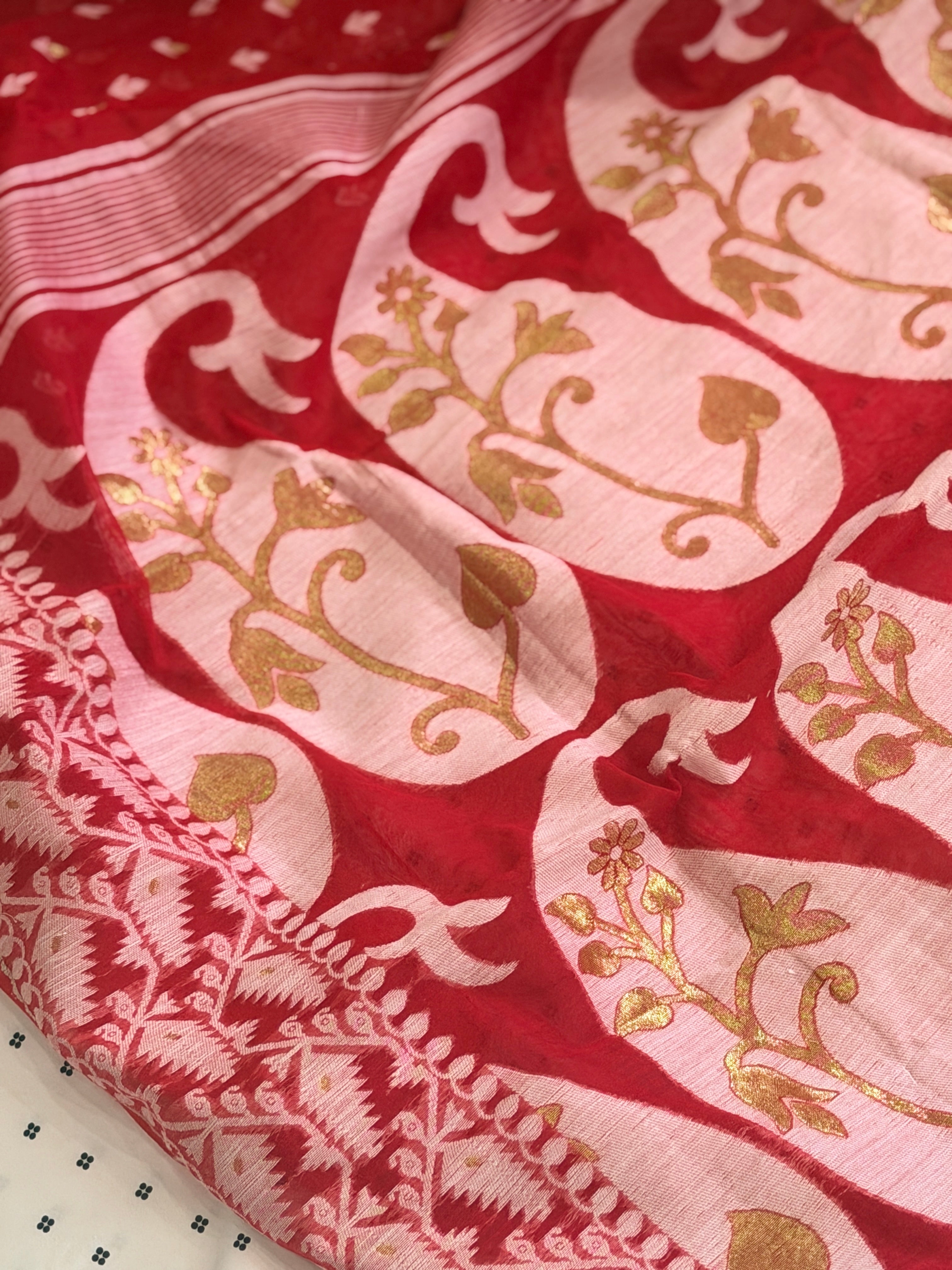 Muslin Jamdani Saree