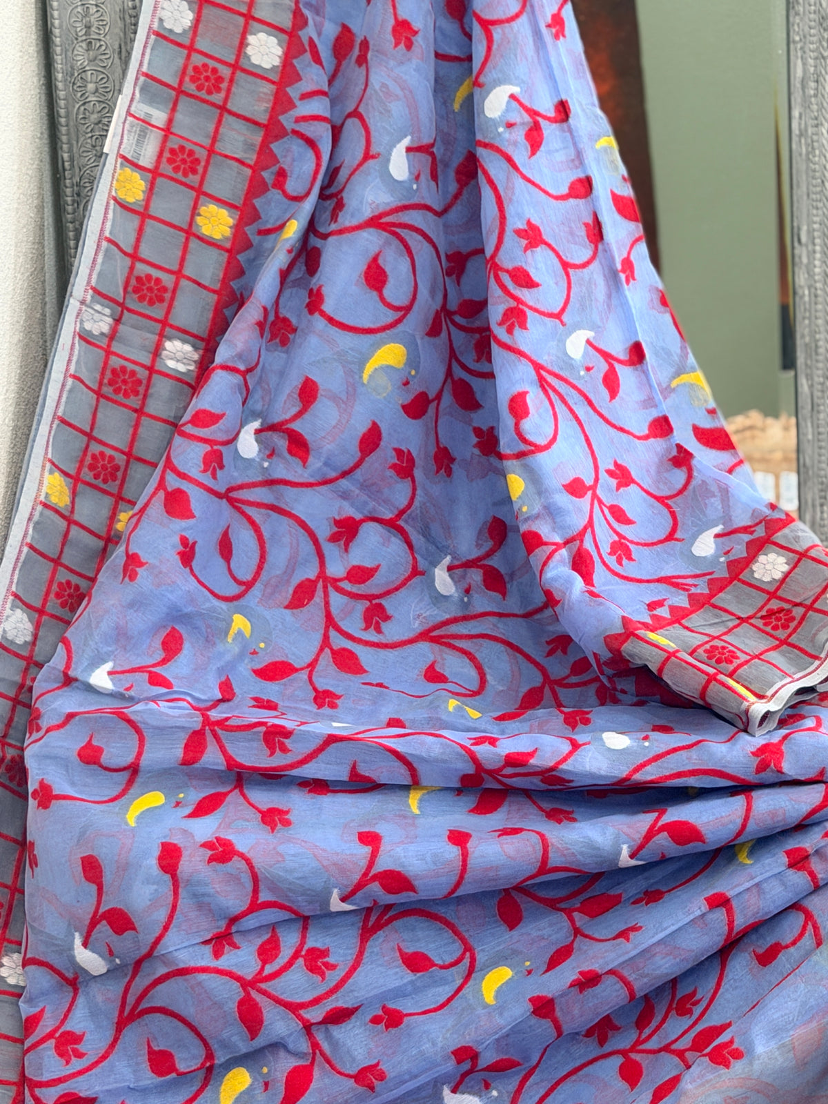 Muslin Jamdani Saree