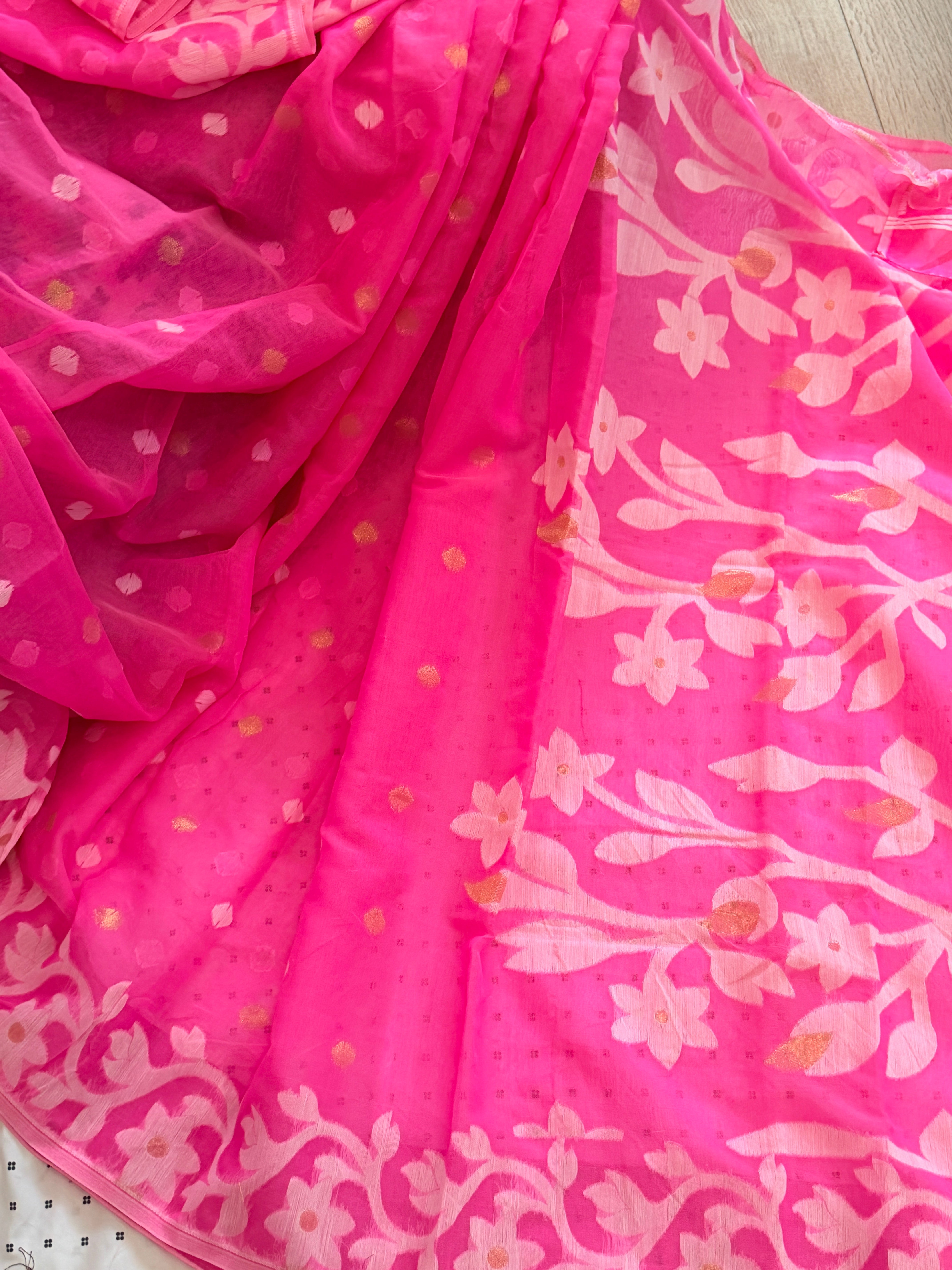 Muslin Jamdani Saree