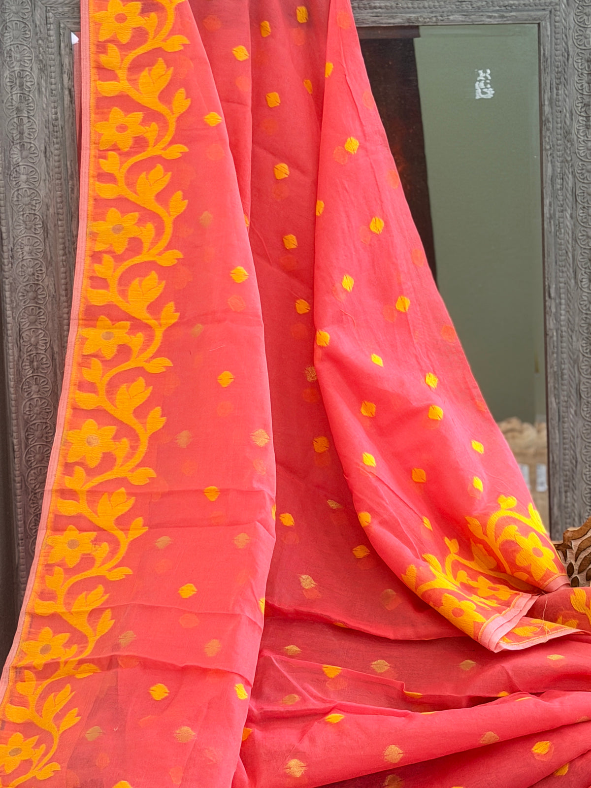Muslin Jamdani Saree