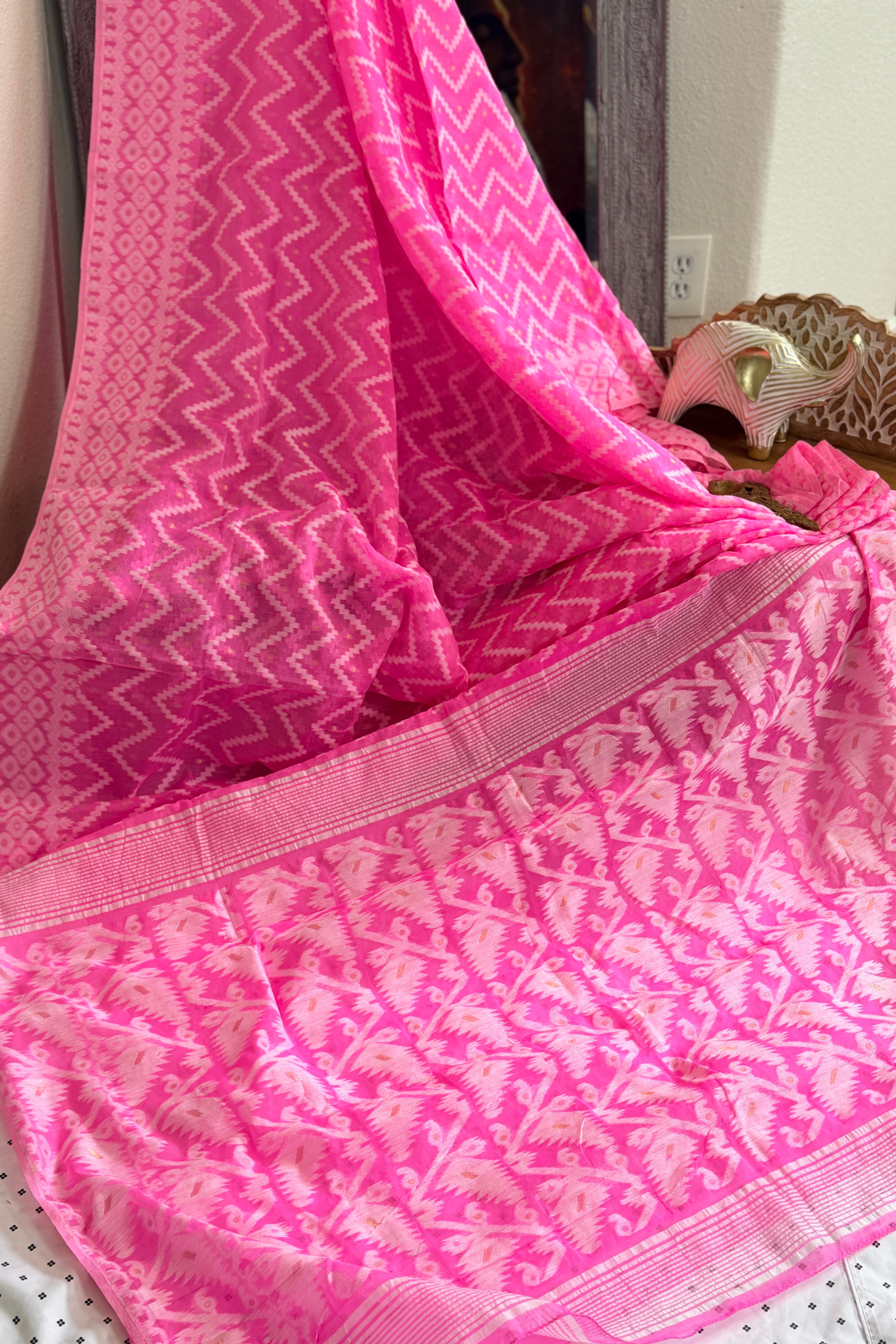 Muslin Jamdani Saree