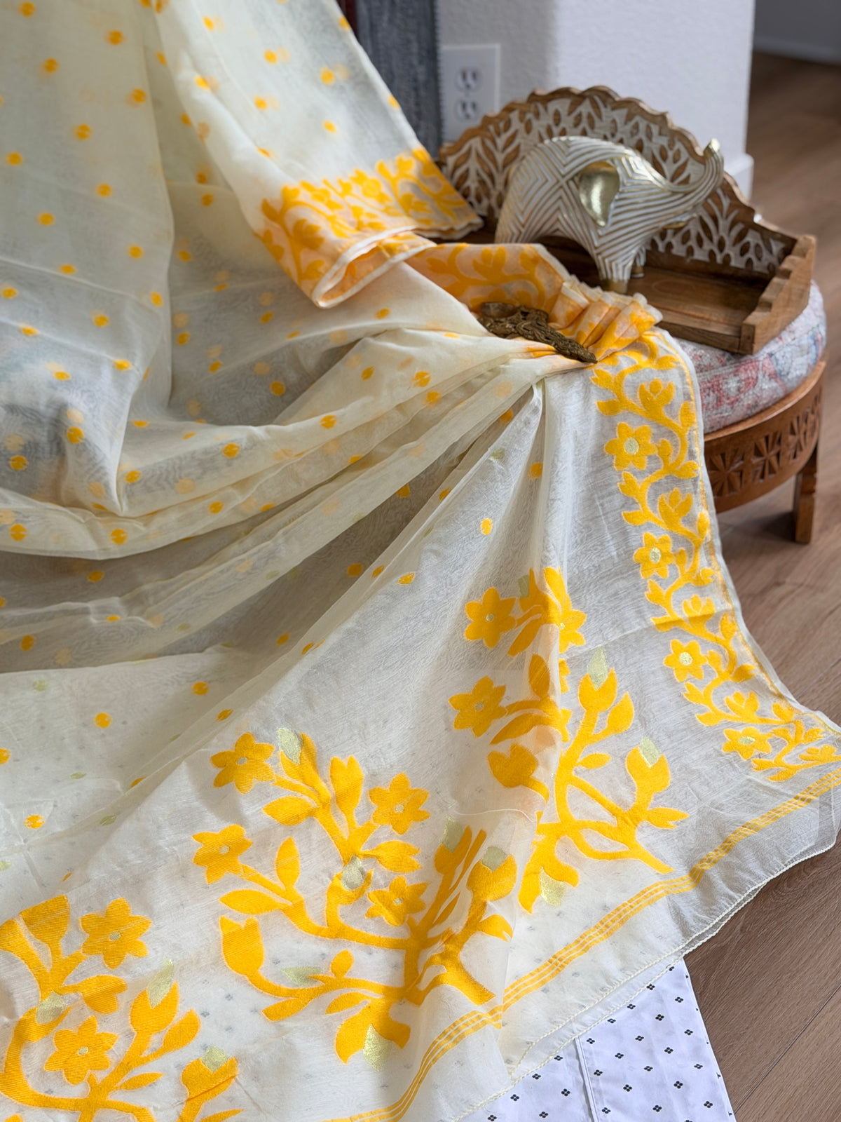 Muslin Jamdani Saree