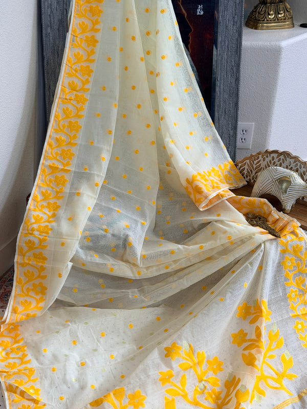 Muslin Jamdani Saree
