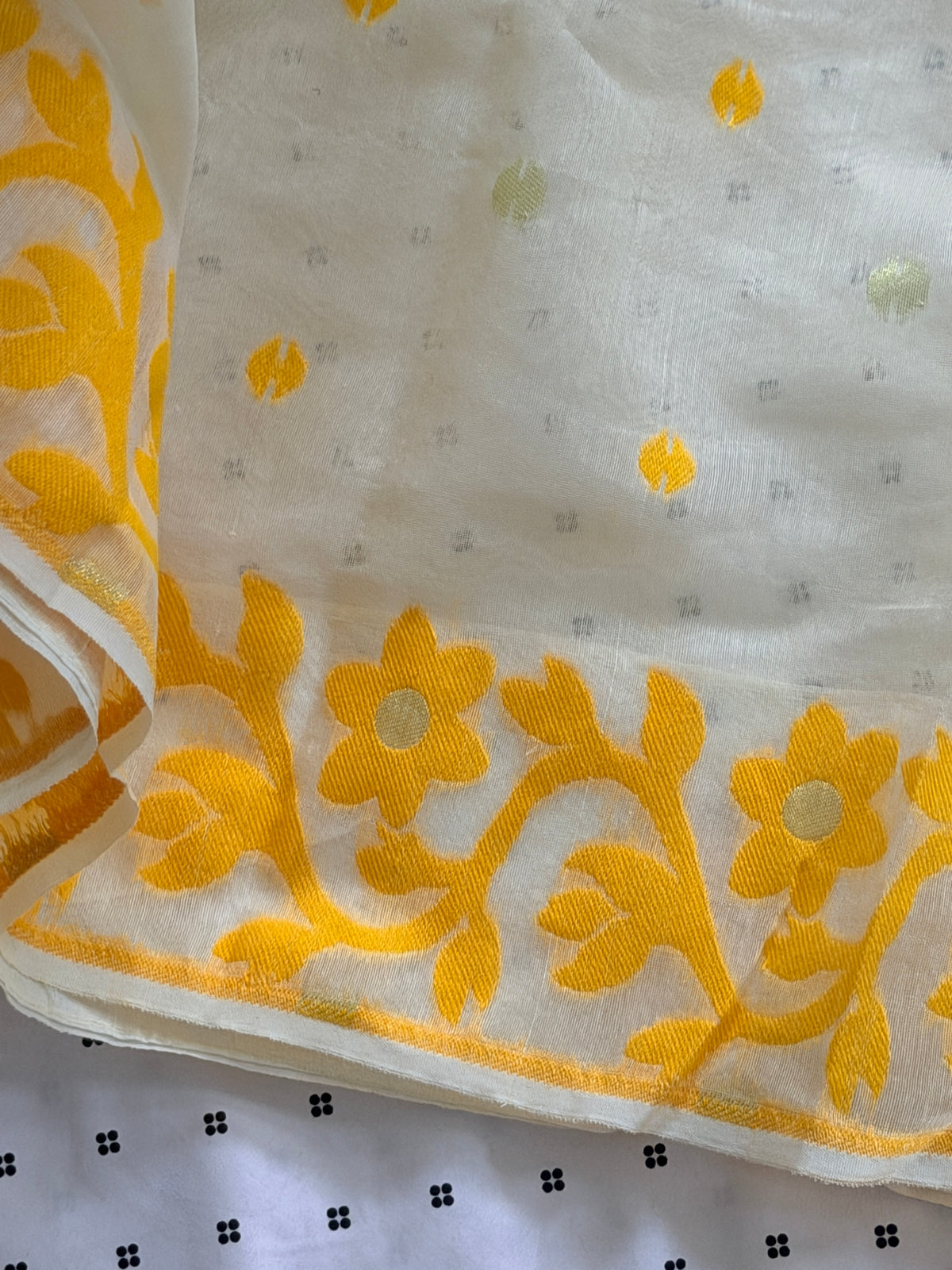 Muslin Jamdani Saree