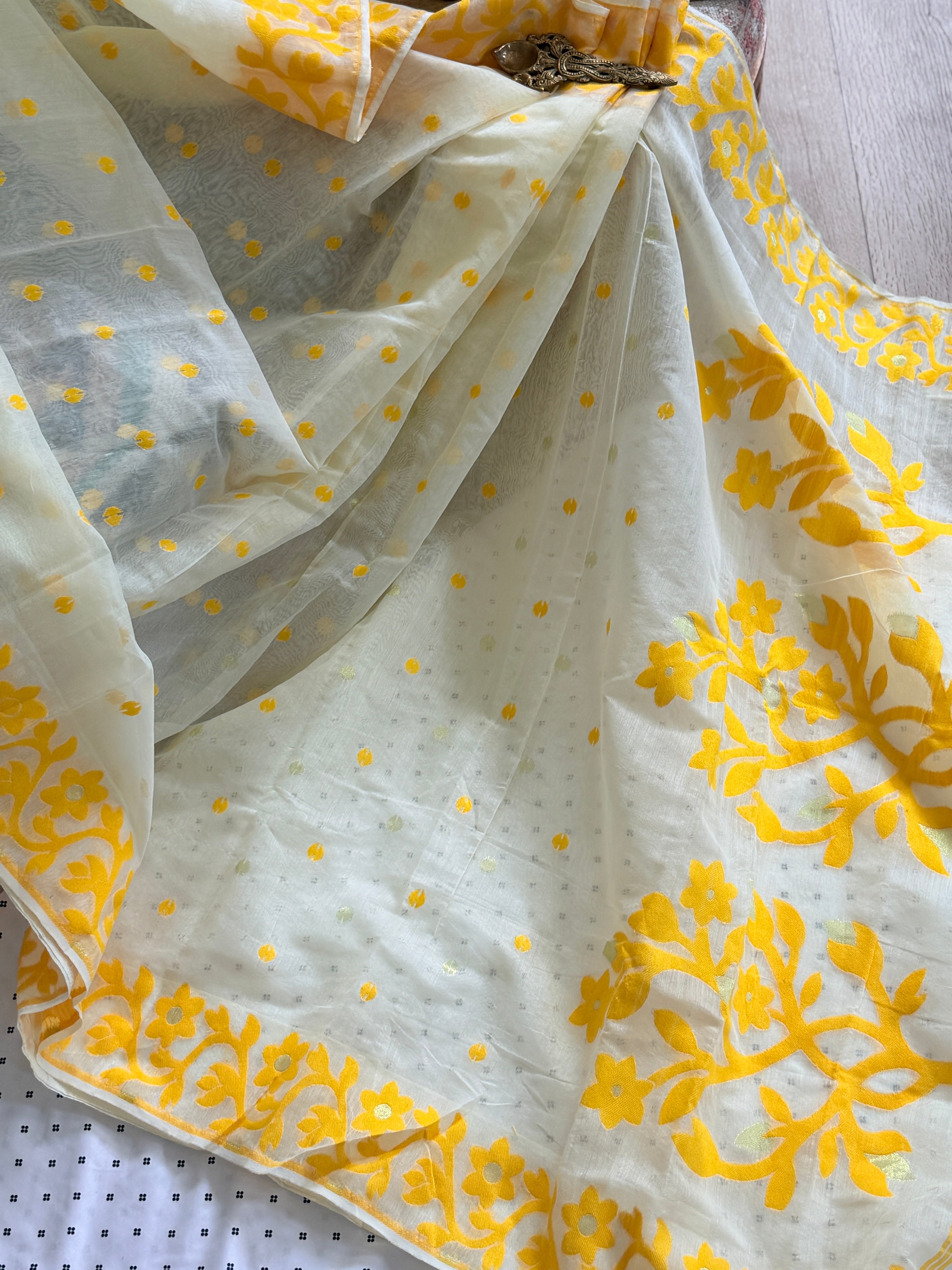 Muslin Jamdani Saree