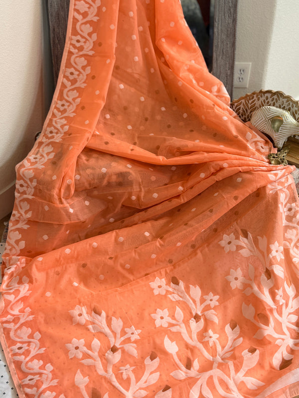 Muslin Jamdani Saree