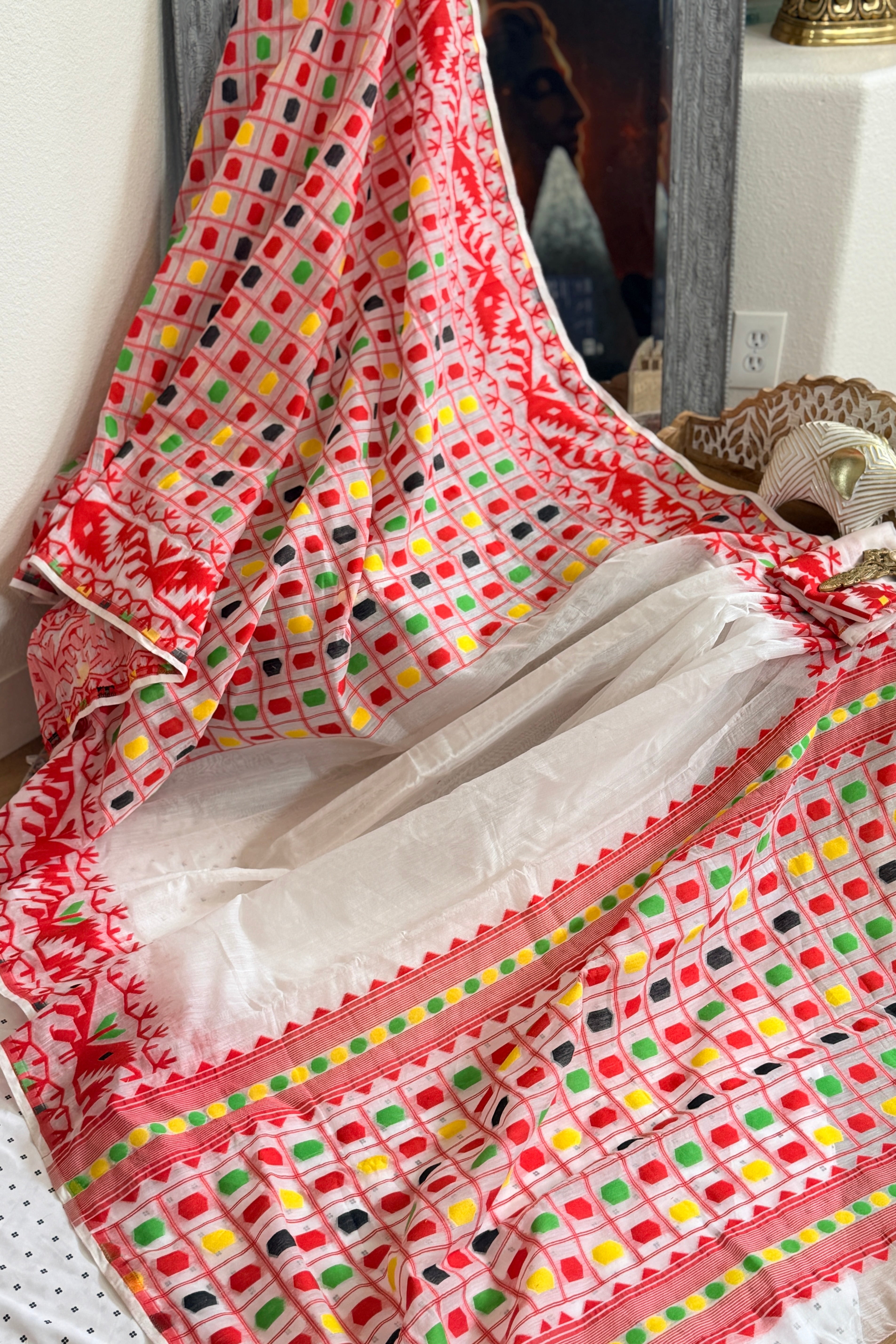Muslin Jamdani Saree