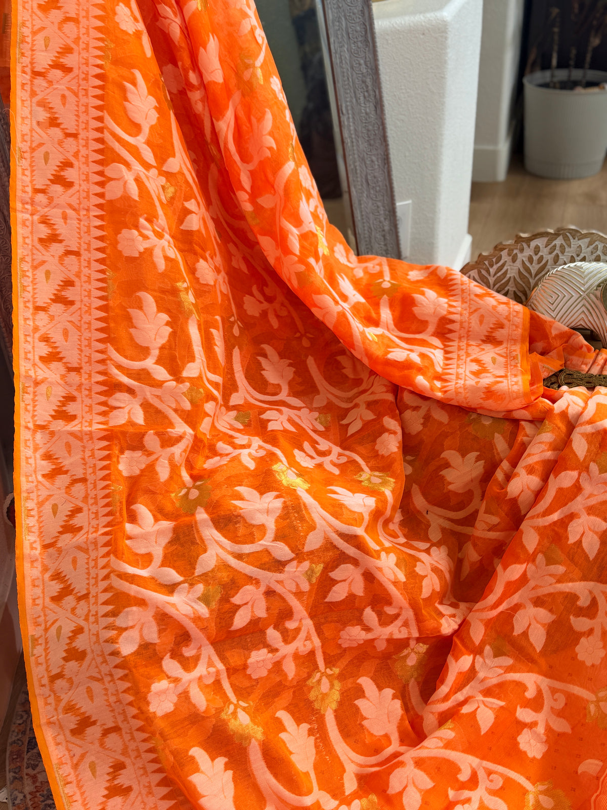 Muslin Jamdani Saree
