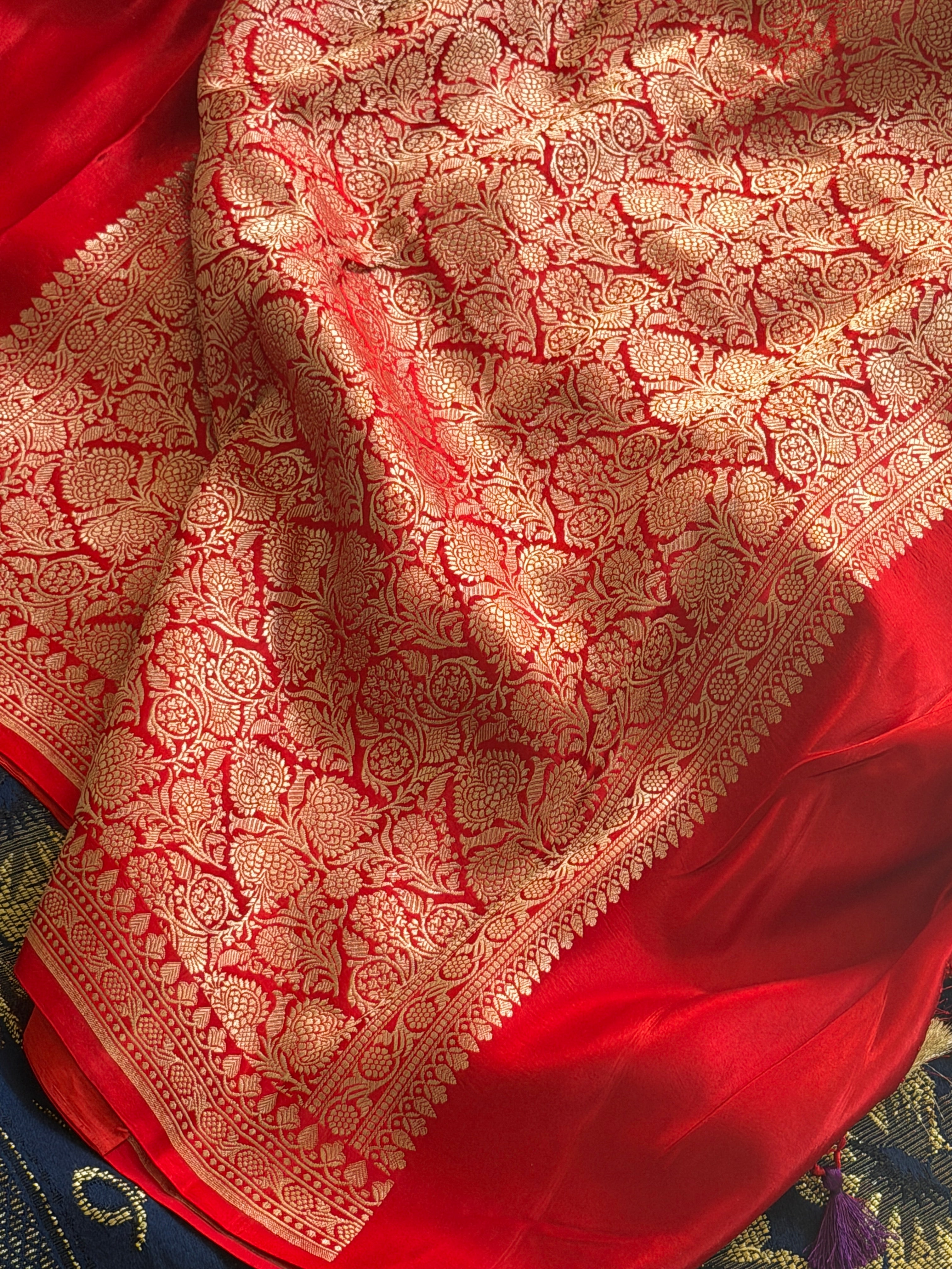 Banarasi Mashru Pure Silk Velvet Weaving Saree