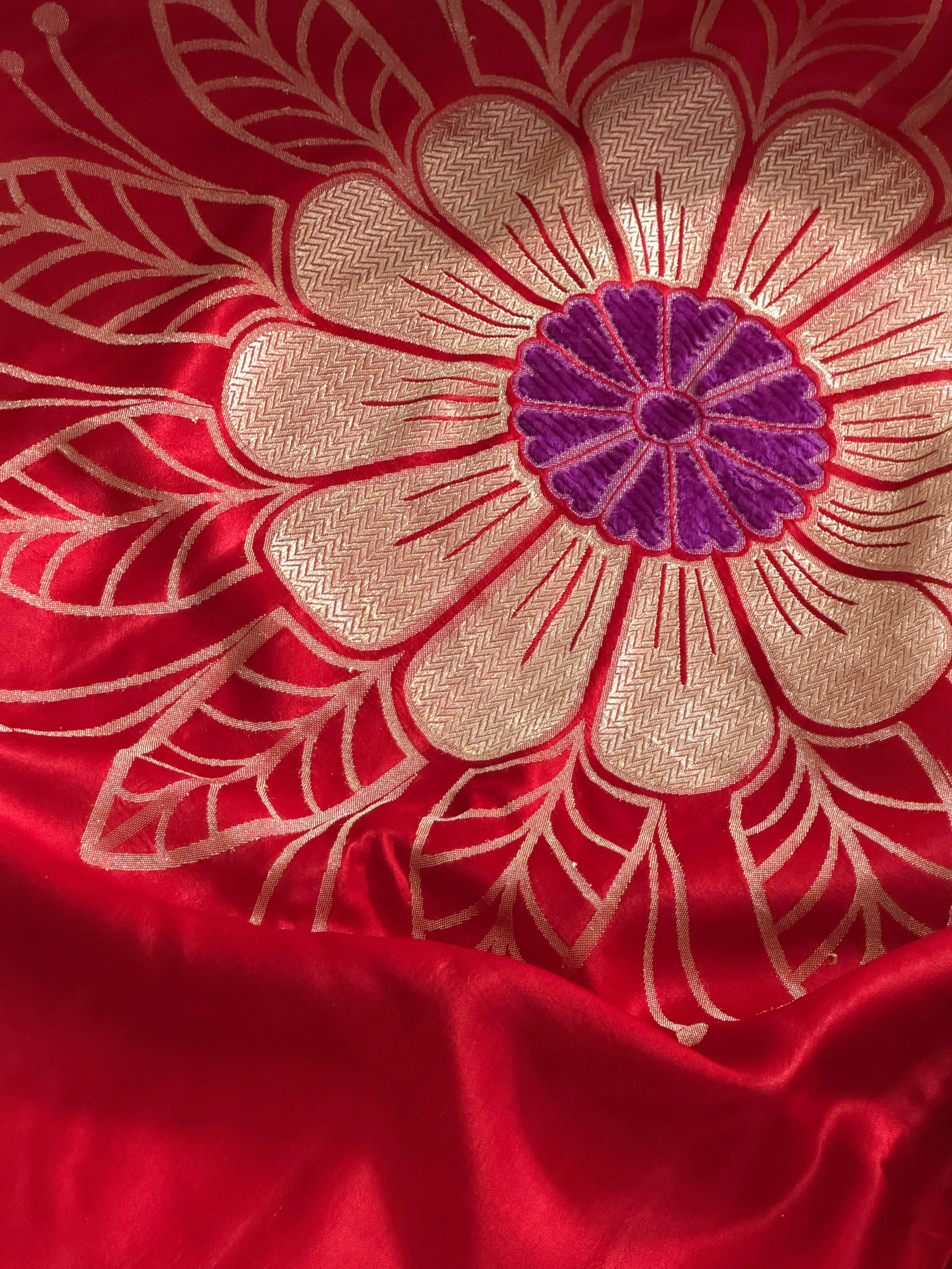 Banarasi Mashru Pure Silk Velvet Weaving Saree